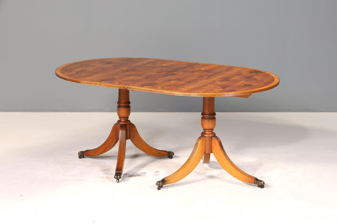 E830 Finish Wunderschöner Englischer Tisch ausziehbarer Esstisch Antik Stil 60s Küchentisch Eibe