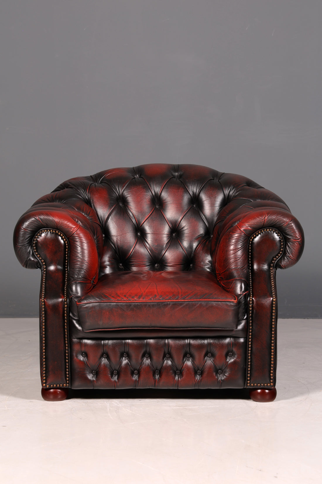 G550 Finish cm Wunderschöner Original Chesterfield Centurion Sessel Englischer Armlehnsessel Englisch Herrensessel (Kopie)
