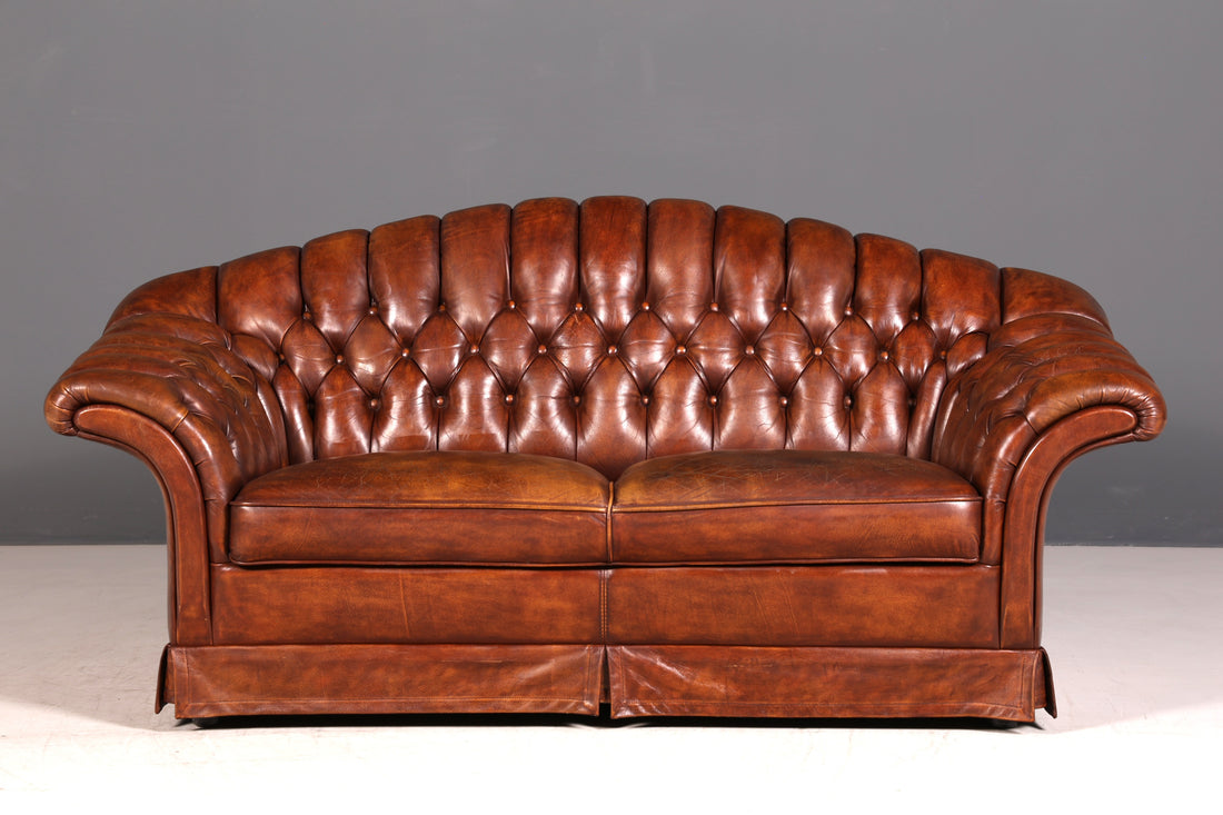 G448 Finish Wunderschönes Original Chesterfield 2er Sofa Englisch Oxblood Leder 2- Sitzer Couch (Kopie)