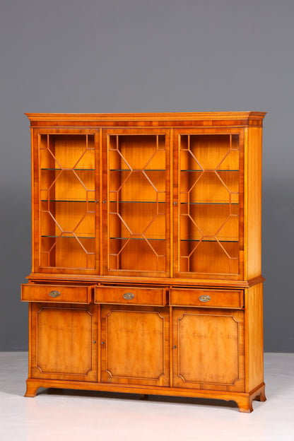 Wunderschöne Original Heldense Vitrine Englische Eibe Bücherschrank Buffet Antik Stil Glasvitrine