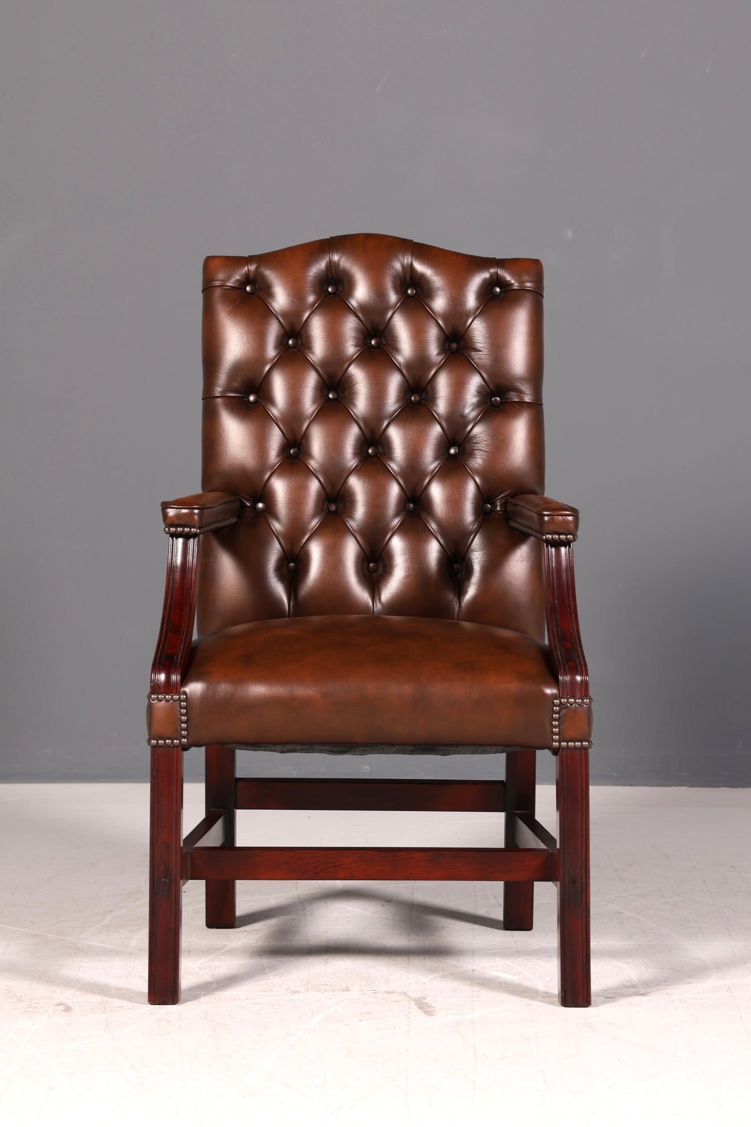 Wunderschöner Original Chesterfield Bürostuhl Claridge Ltd 1983 Echt Leder Englisch Herrensessel Armlehnstuhl UK