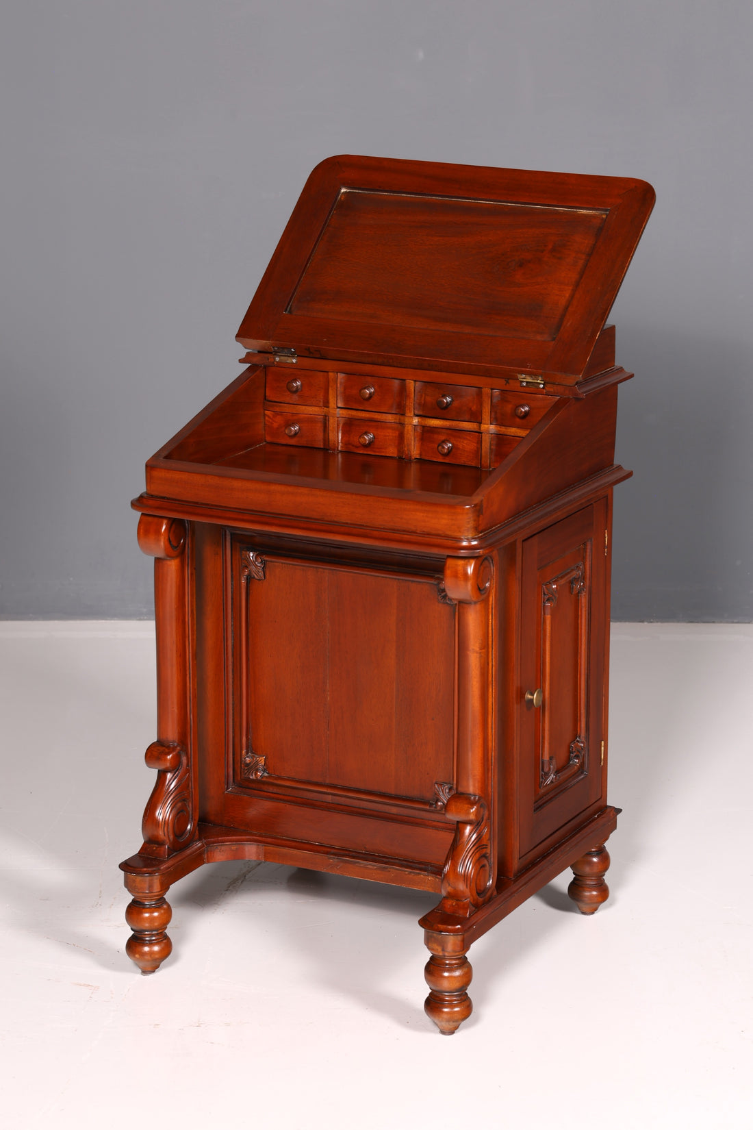 Prachtig Engels Davenport-bureau, secretaire met leren blad, antieke vintage ladekast