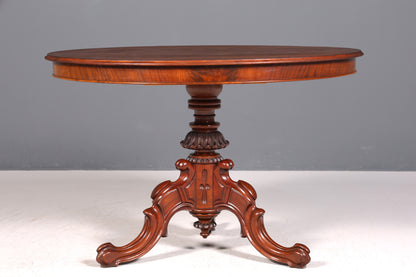 Dreamlike oval Louis Philippe table, Gründerzeit style dining table, antique kitchen table