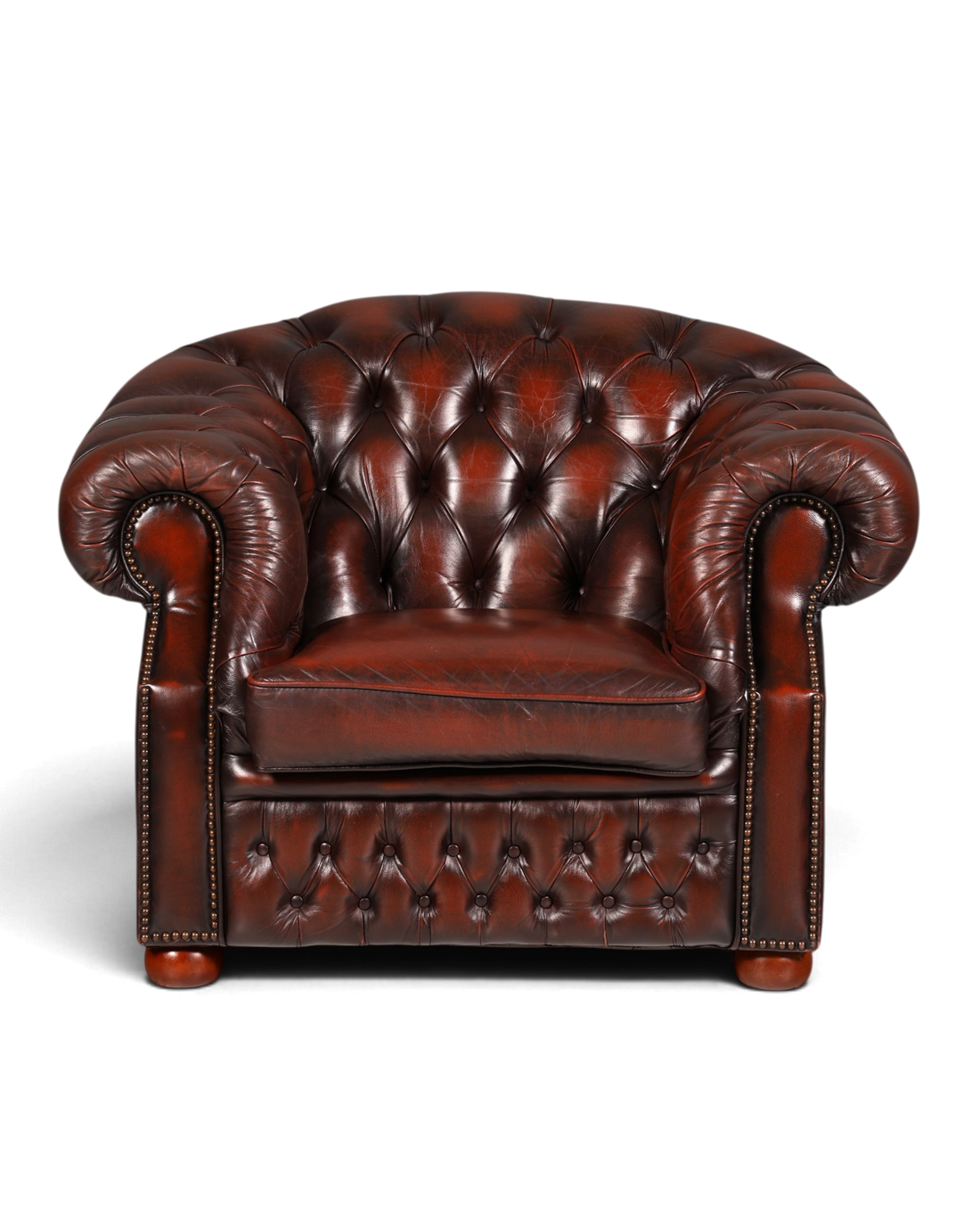 Hauptstadt Möblerei Chesterfield Centurion Sessel aus braunem Echtleder mit klassischer Knopfheftung und Armlehnen