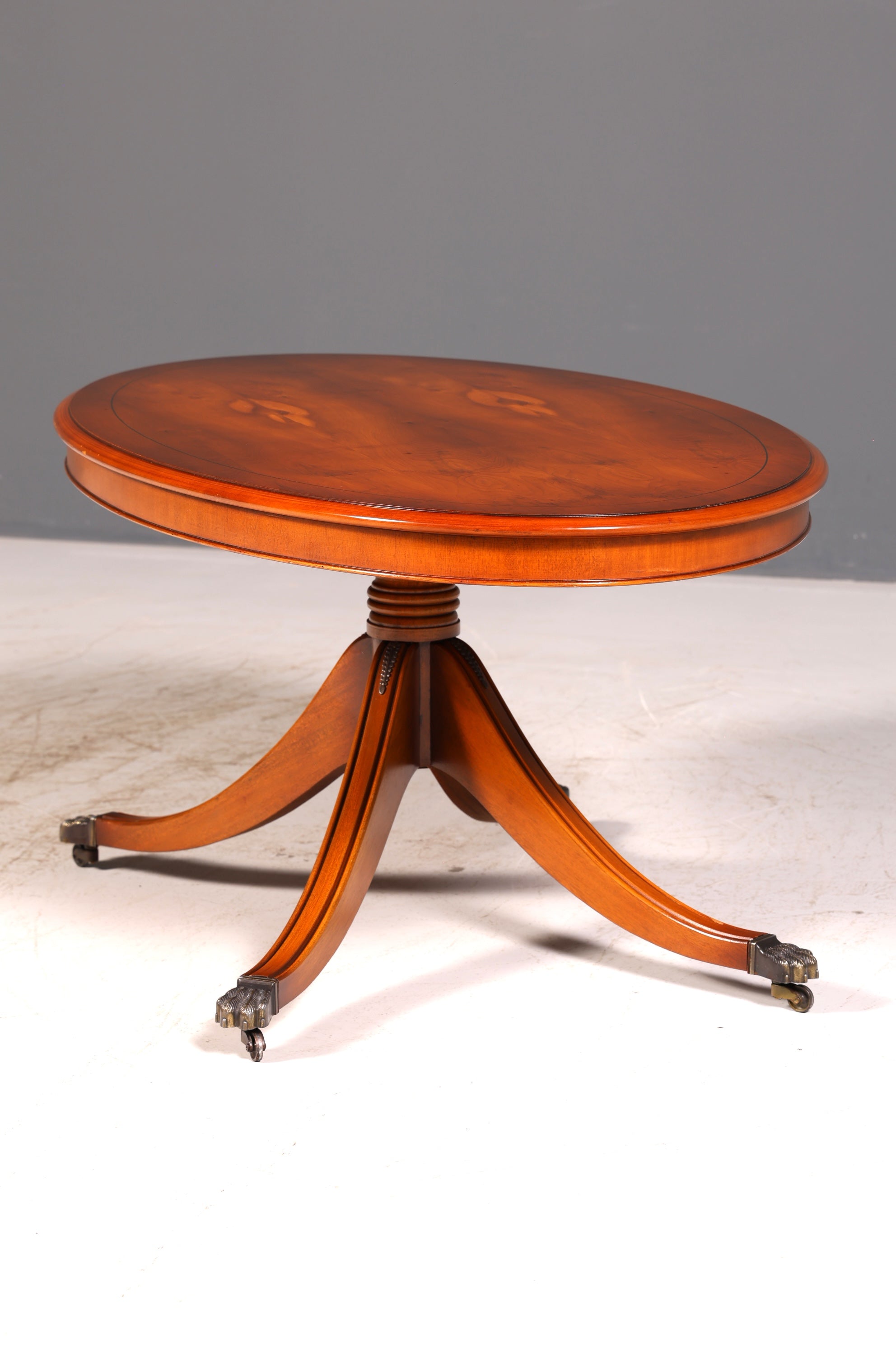 Traumhafter Englischer Couchtisch Oval Antik Regency Stil Ablagetisch Beistelltisch Massivholz