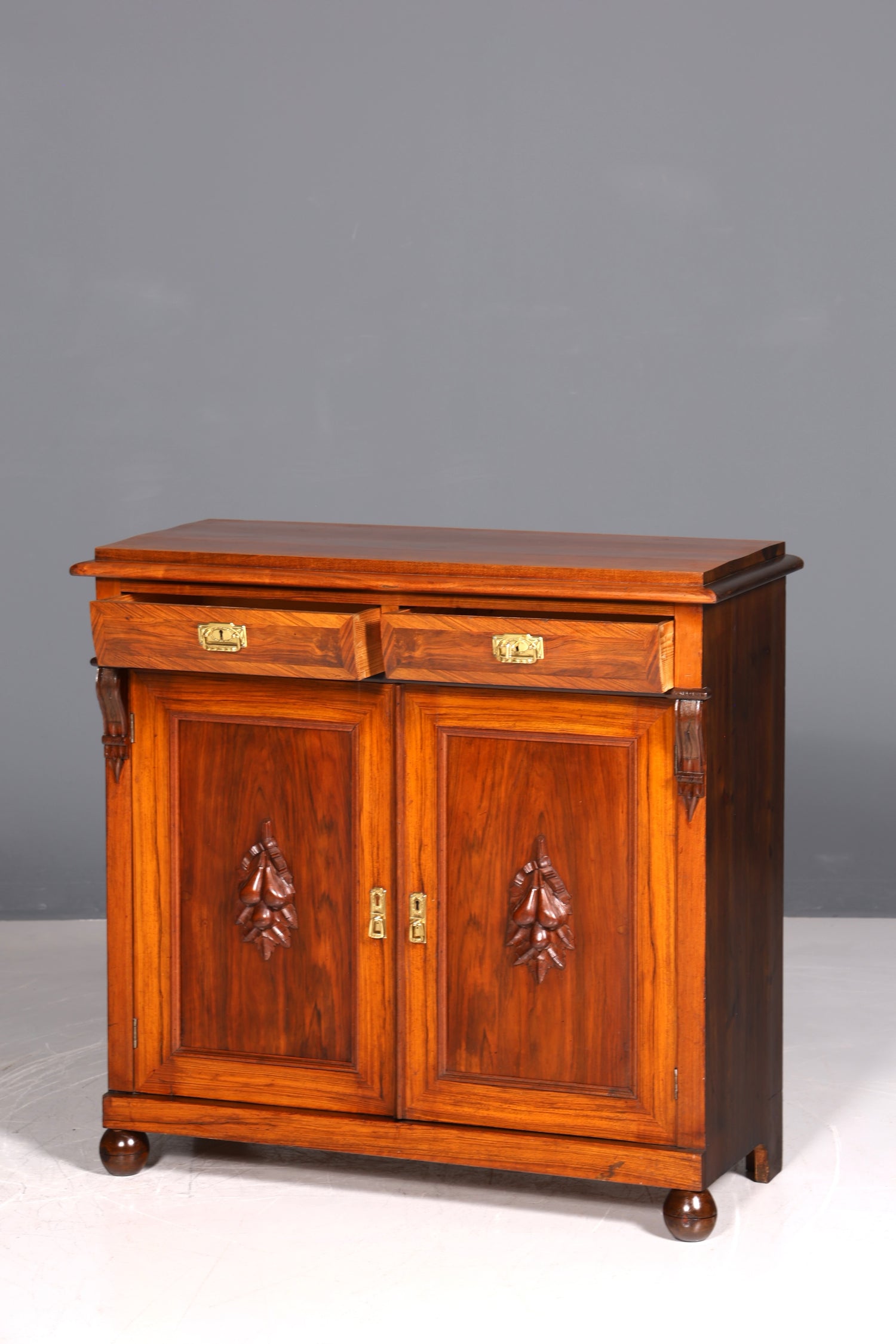 Beautiful Gründerzeit (late 19th century) cabinet, Art Nouveau chest of drawers, antique sideboard, dresser