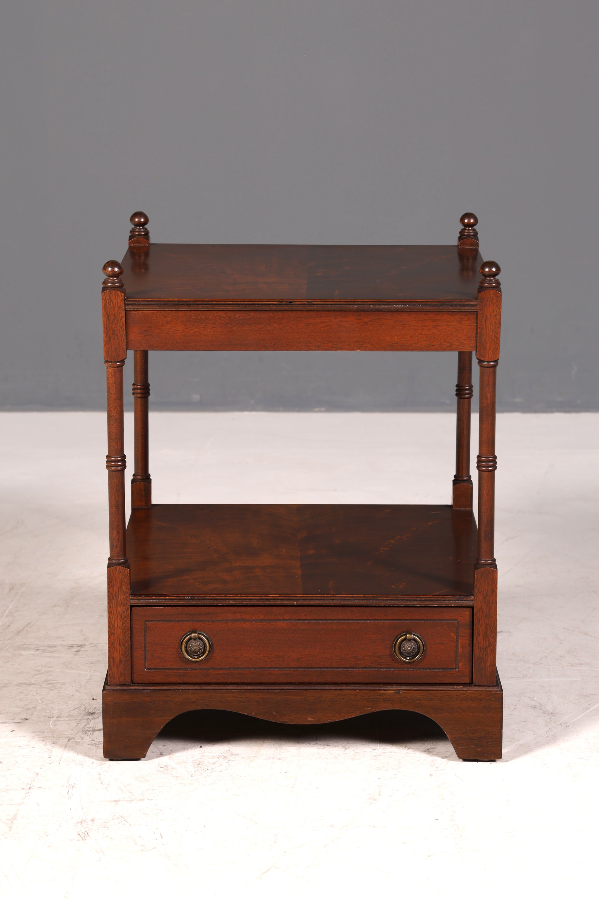 G145 Finish cm Traumhafter Englischer Tisch Couchtisch Englisch Antik Stil Mahagoni Ablagetisch Empire Stil Beistelltisch