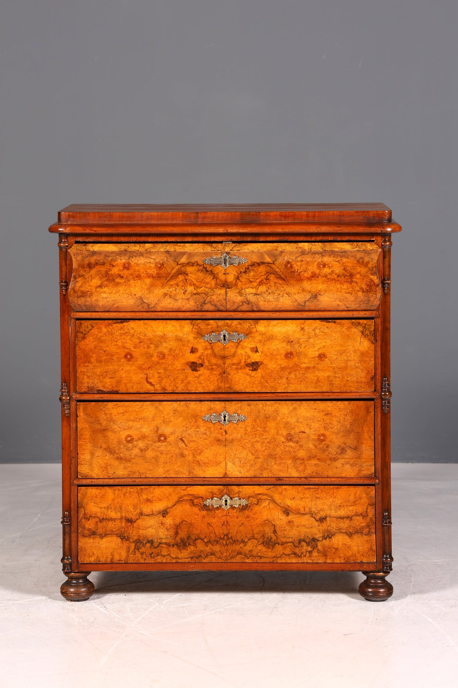 Stilvolle Louis Philippe Kommode Biedermeier Schubladen Kommode Antik Wäschekommode