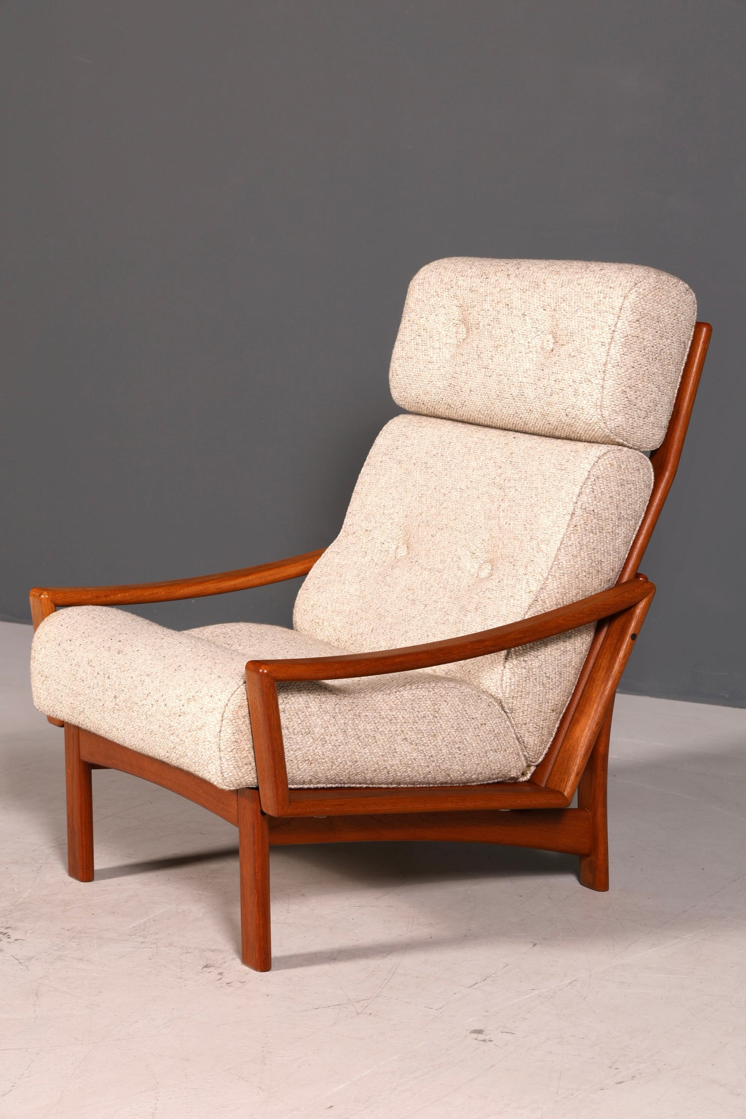 Wunderschöner Mid Century Sessel echt Holz Armlehnsessel 60s Danish Design Lesesessel
