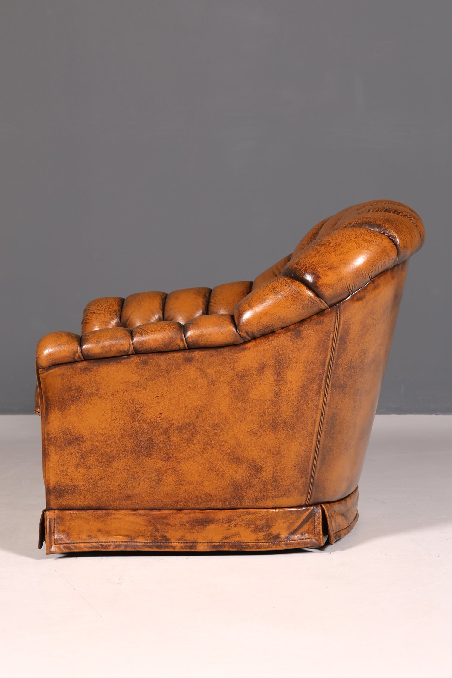 G152 Finish cm Stilvoller Original Chesterfield Sessel Englischer Armlehnsessel Englisch Herrensessel (Kopie)