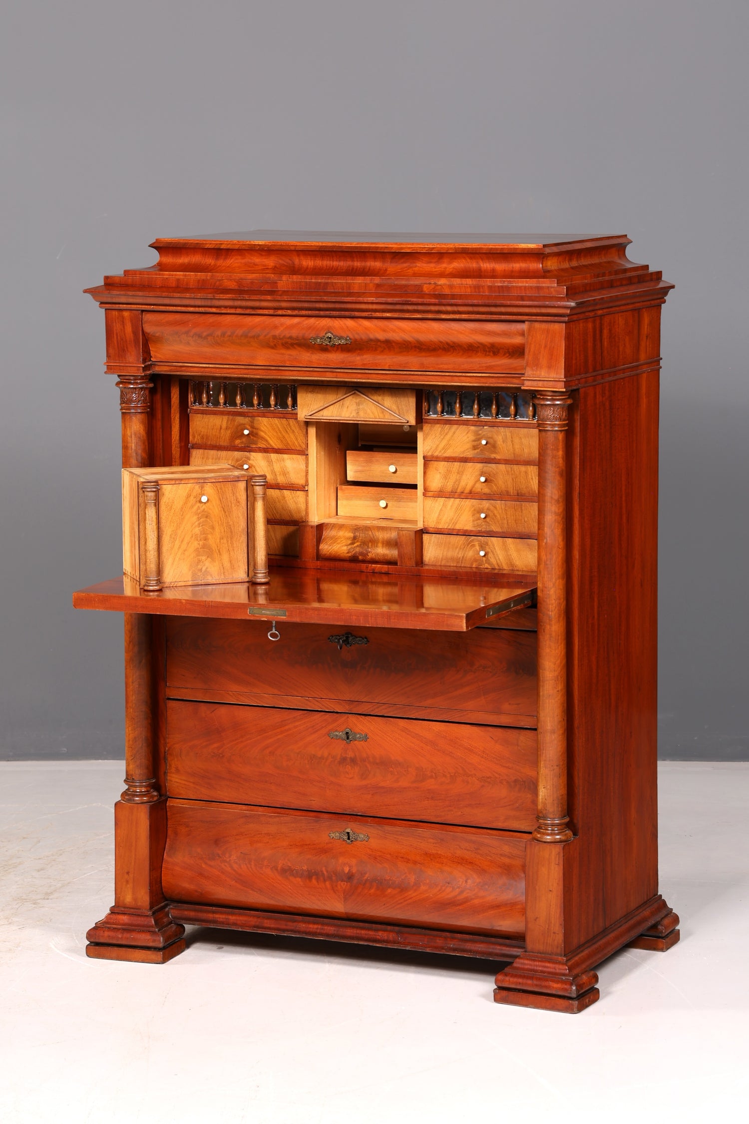Beeindruckender Biedermeier Sekretär Louis Philippe Vertiko Antik Kommode Schreibkommode Office Desk