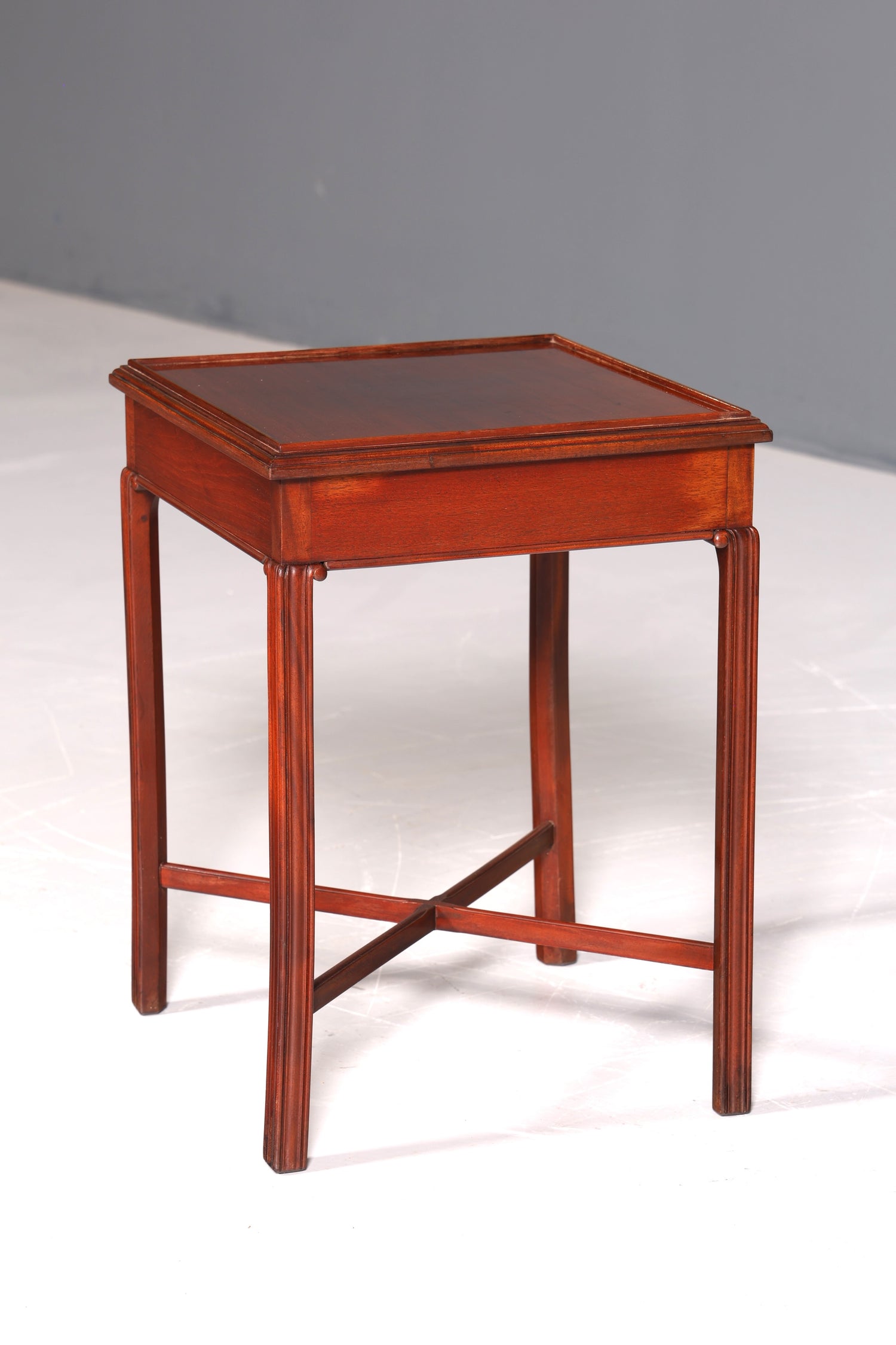 Traumhafter Englischer Tisch Beistelltisch Englisch Antik Stil Mahagoni Ablagetisch Empire Stil