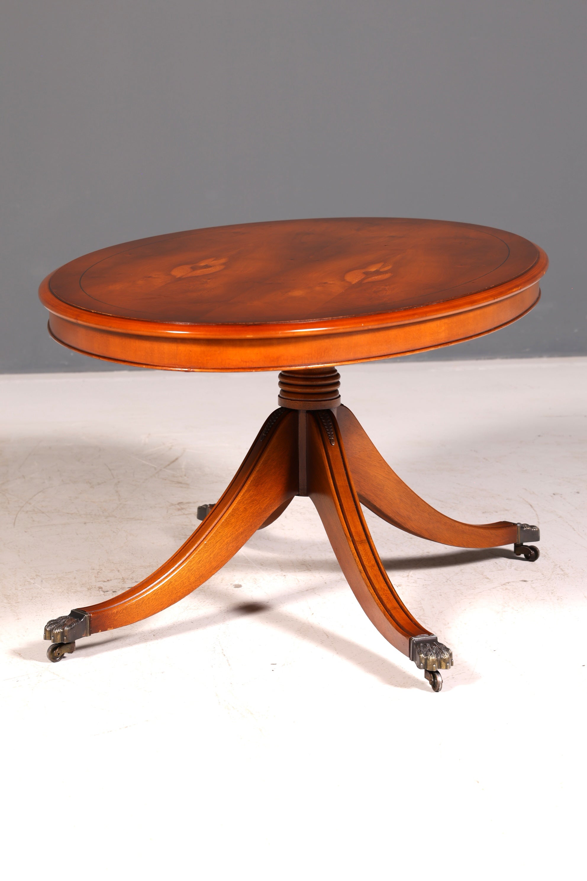 Traumhafter Englischer Couchtisch Oval Antik Regency Stil Ablagetisch Beistelltisch Massivholz