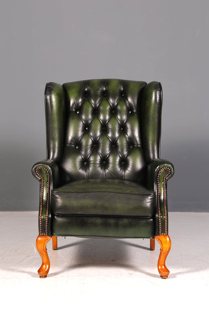 Original Chesterfield Queen Anne Ohrenbackensessel Grün Englisch Leder Herrensessel UK Armlehnsessel Relaxsessel