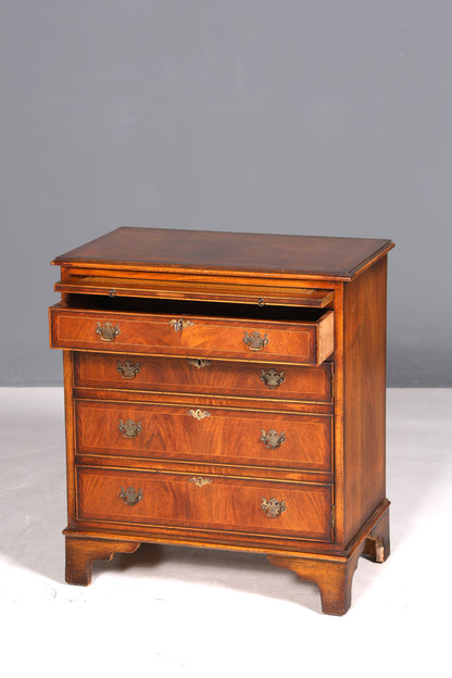 Wunderschöne Englische Kommode Eibe Longdale Reproductions Schrank UK