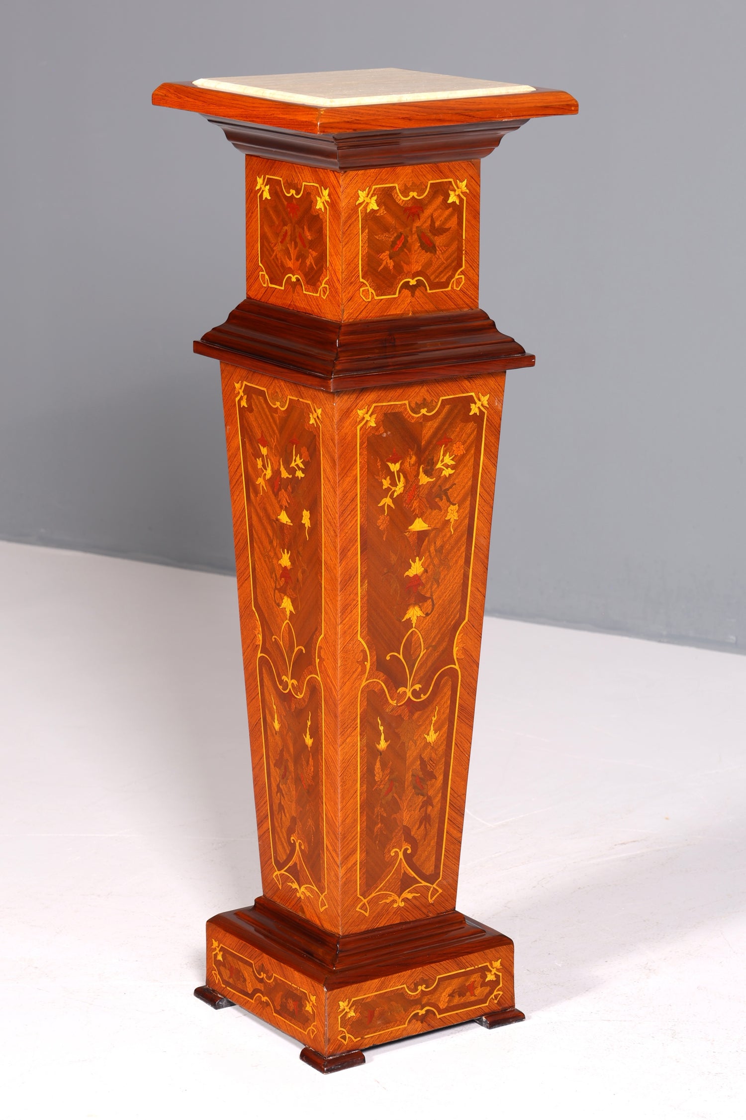 Fantastic Baroque style column Louis XV flower column natural stone marble storage table