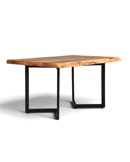Traumhafter Nussbaum Tisch 140cm-100cm Esszimmer Tisch Baumkanten Platte Massiv Holz Küchentisch