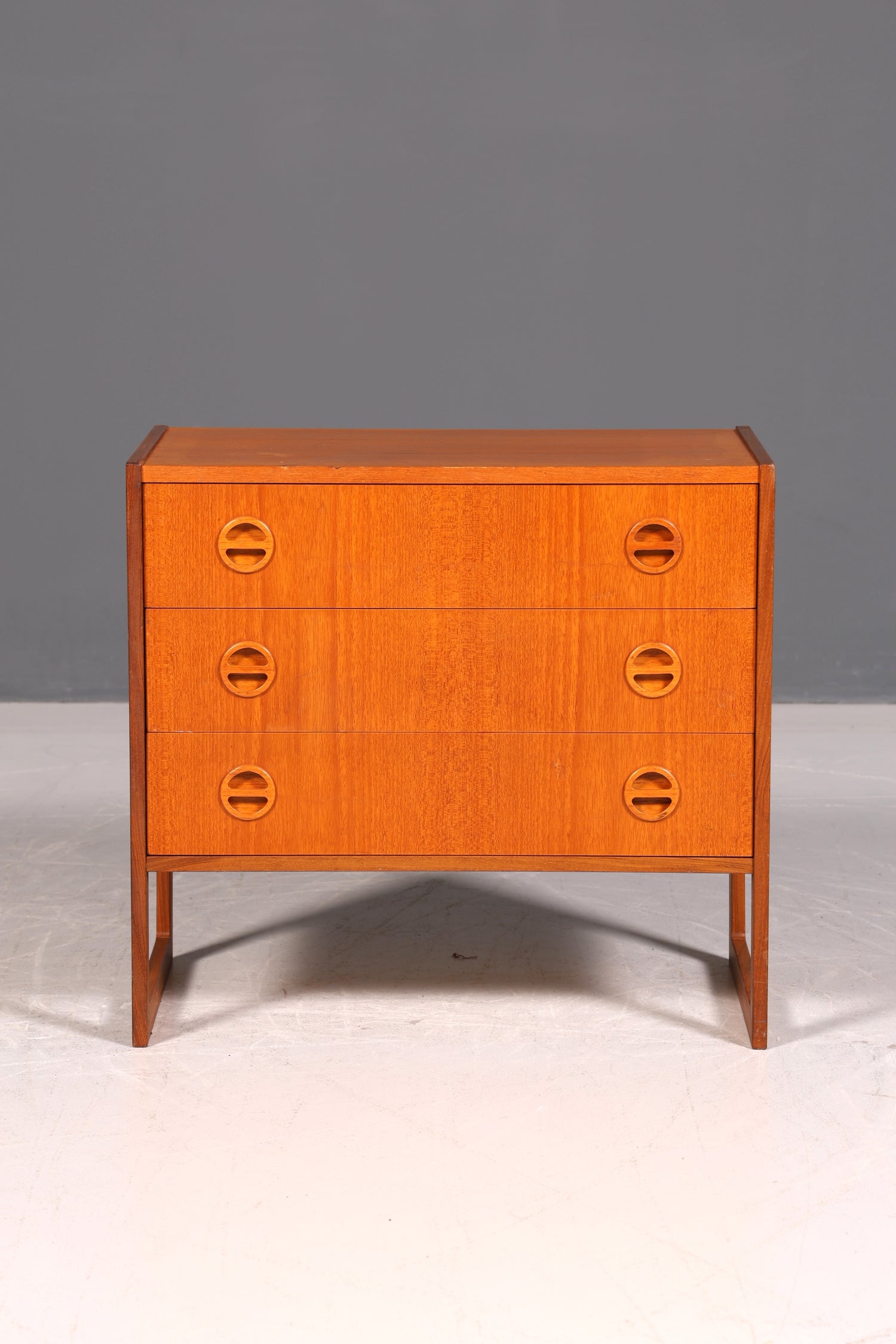 Wunderschöne Mid Century Kommode Teak Holz Sideboard Vintage Schubladenkommode Danish Design 60s Designklassiker