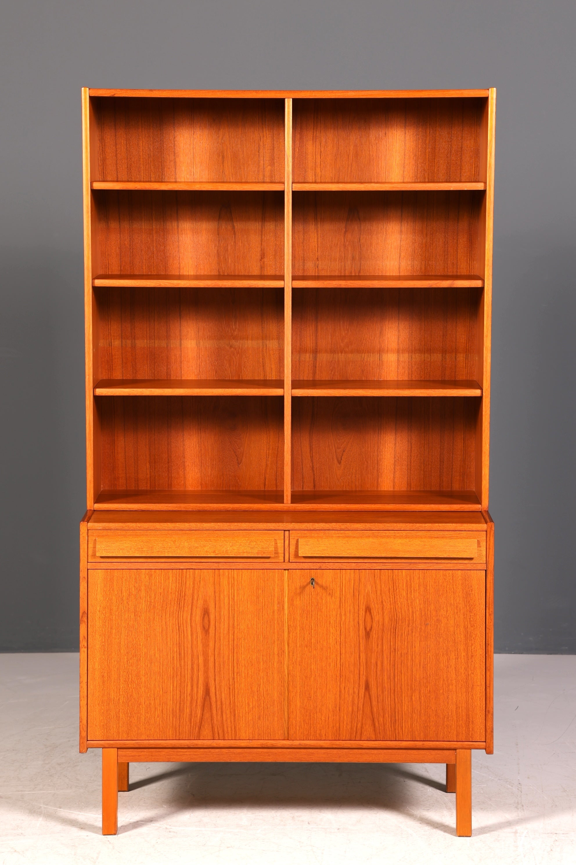 Traumhaftes Mid Century Regal Teak Holz Schrank Danish Design Retro Kommode Vintage Bücherregal 60er Jahre 2 von 2