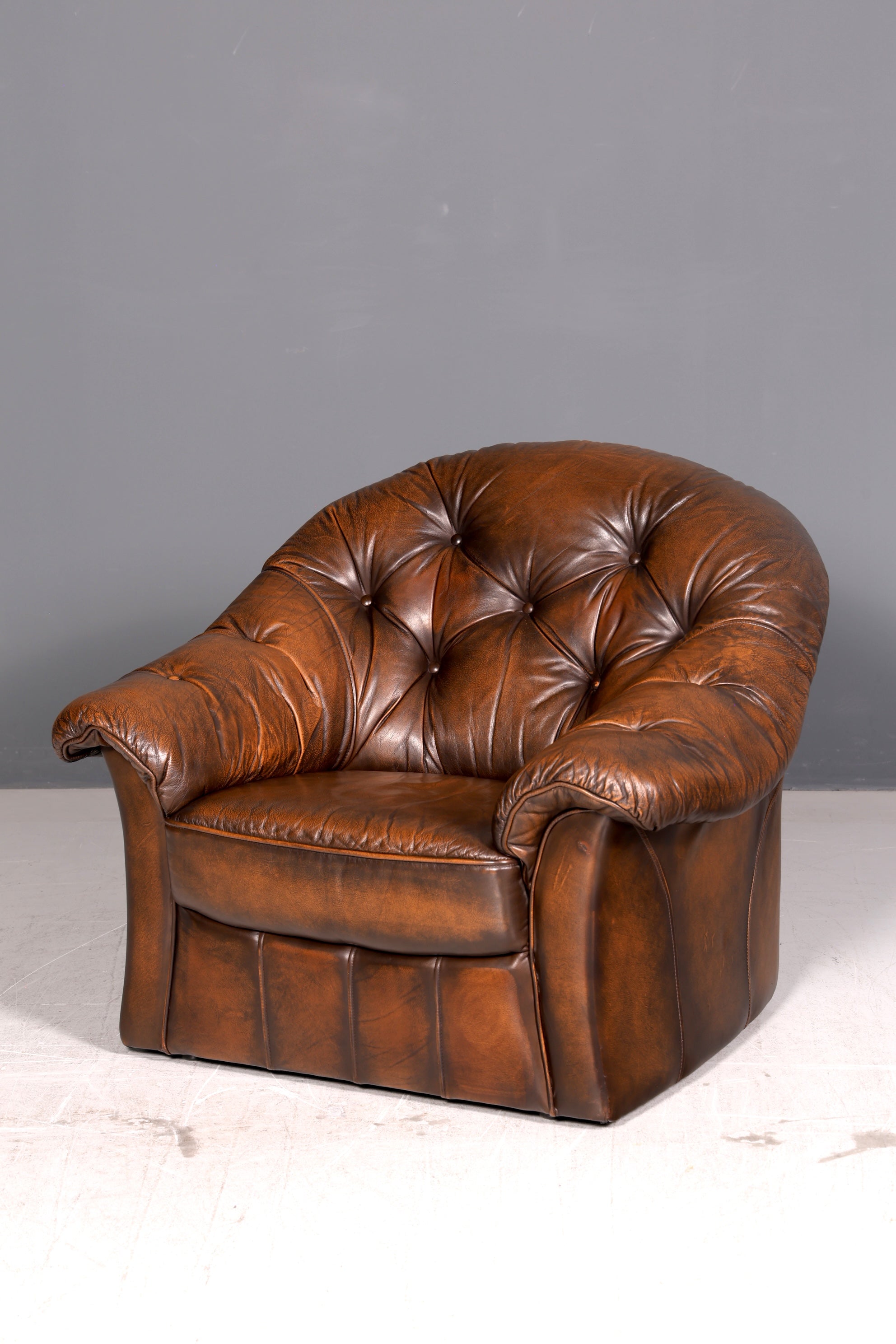 Wunderschöner Chesterfield Sessel mit Hocker Echtleder braun Ledersessel Englisch Vintage
