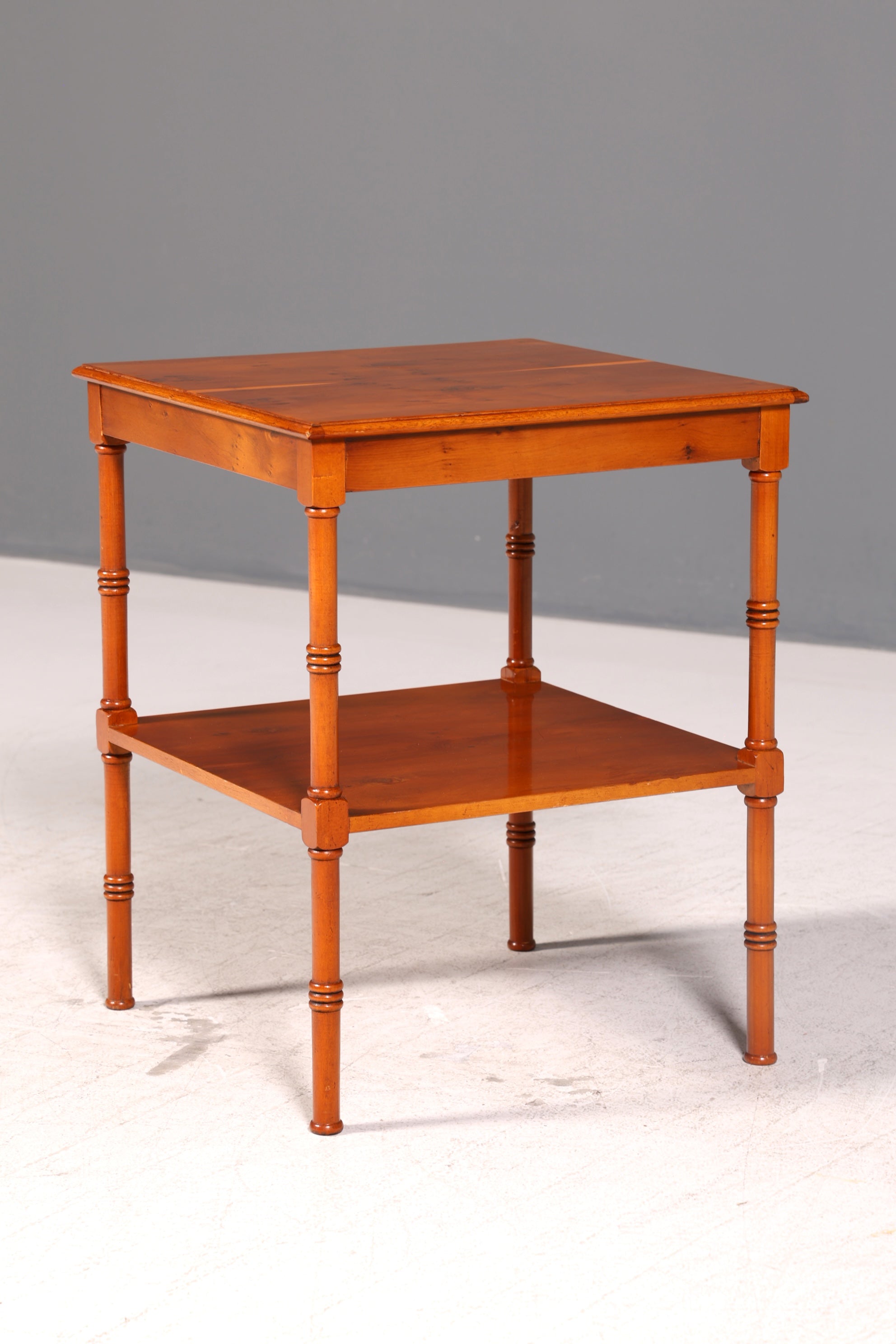 Edler Englischer Beistelltisch Ablagetisch Nachttisch Telefontisch Eiche Side Table