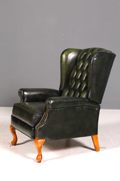 Original Chesterfield Queen Anne Ohrenbackensessel Grün Englisch Leder Herrensessel UK Armlehnsessel Relaxsessel