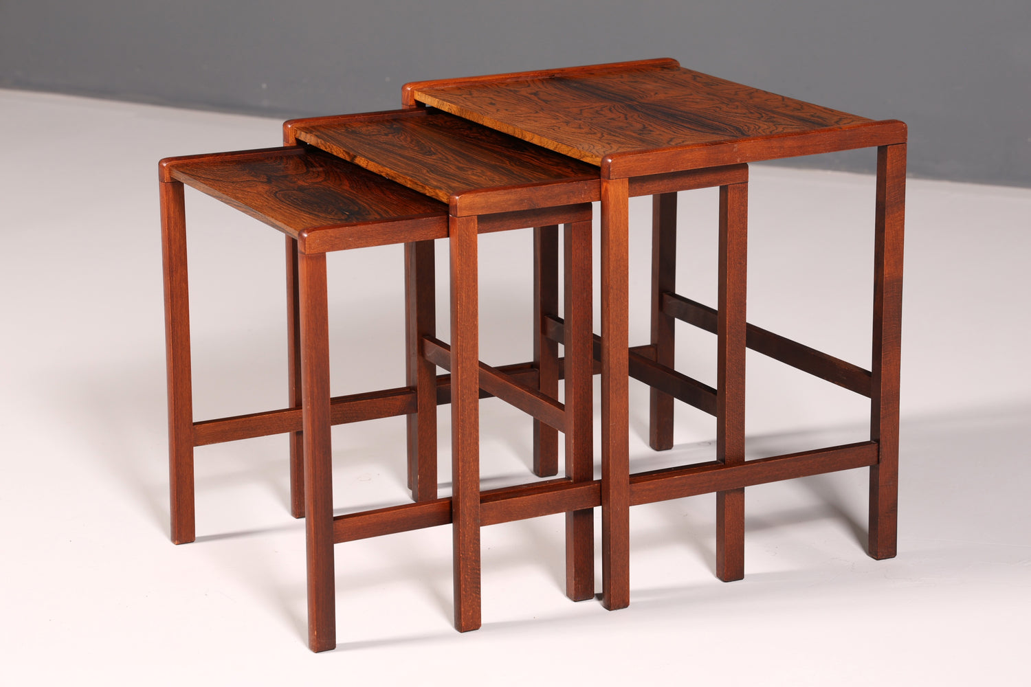 Filigranes Mid Century Tisch Set Couchtisch Palisander 3er Satz Ablagetisch Beistelltisch Satztische Vintage