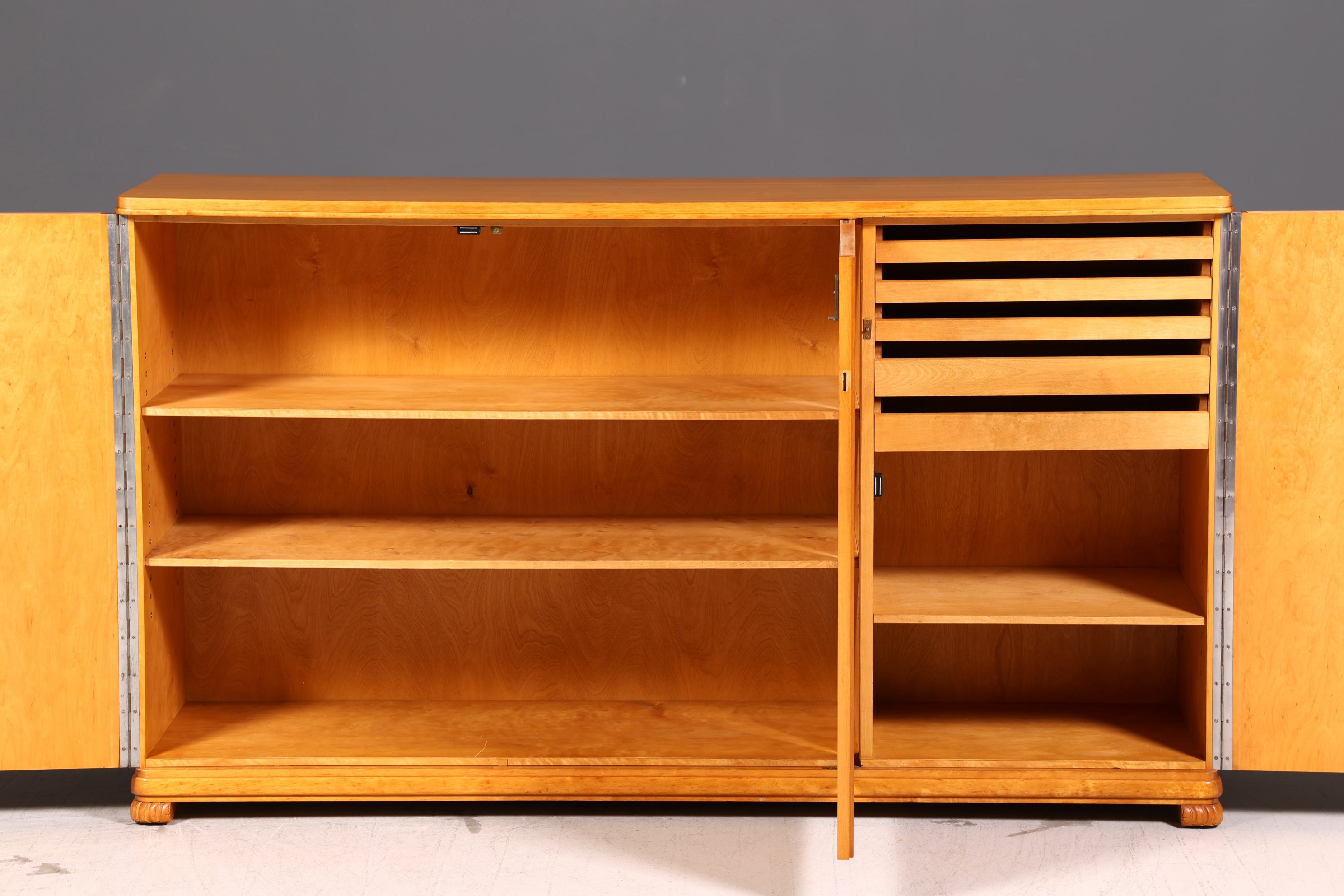 Stilvoller Original Art Deco Schrank Vertiko Sideboard um 1930 Highboard Kommode Antik Vintage