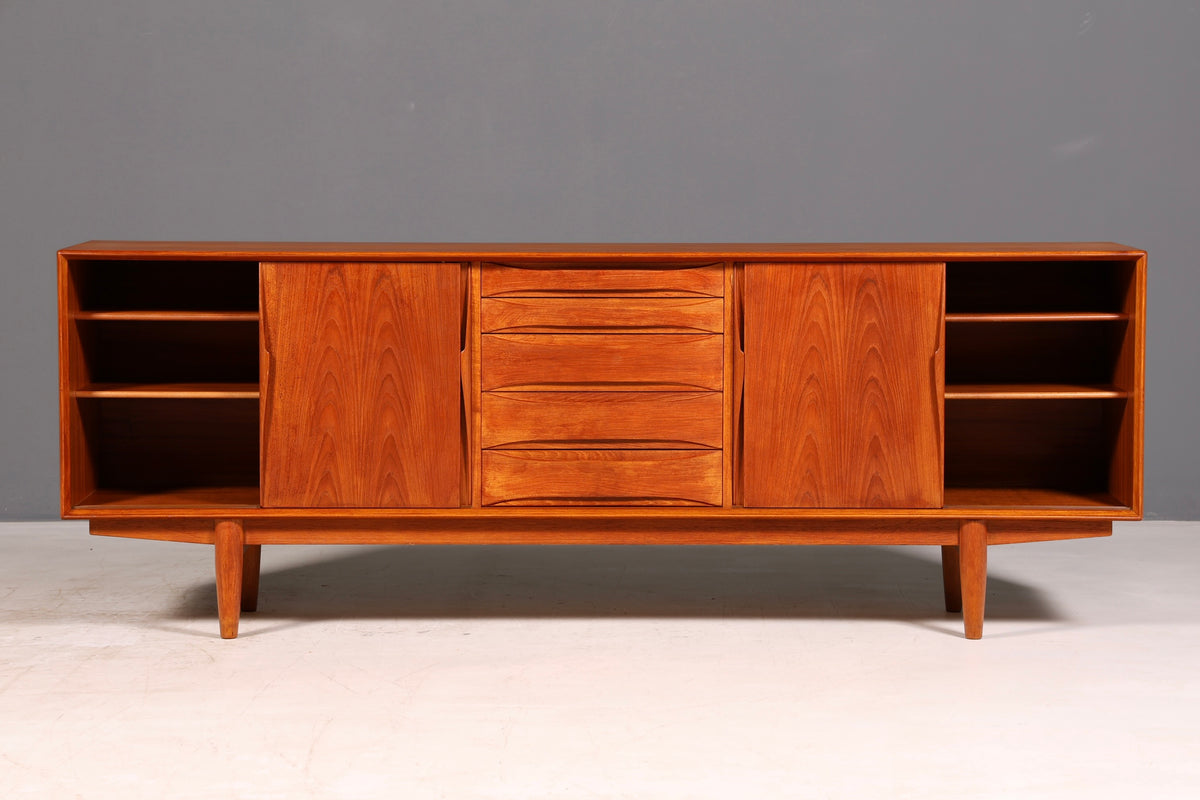 Prachtig Dyrlund-dressoir van teak, Deens mid-centurydesign, vintage kast en commode