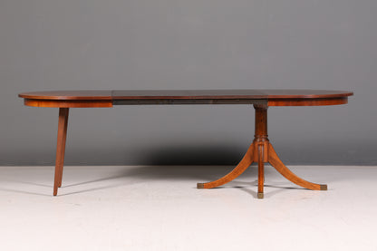 Beautiful English extendable dining table antique style 60s kitchen table mahogany