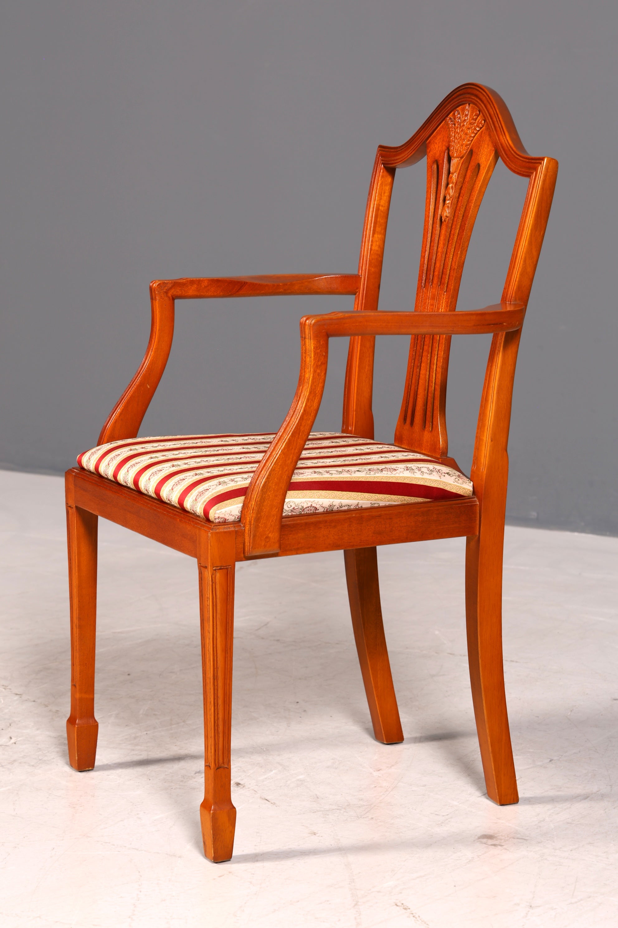 Edler Englischer Stuhl im Hepplewithe Stil Englisch Armlehnstuhl Dining Chair Küchenstuhl Sekretär Stuhl