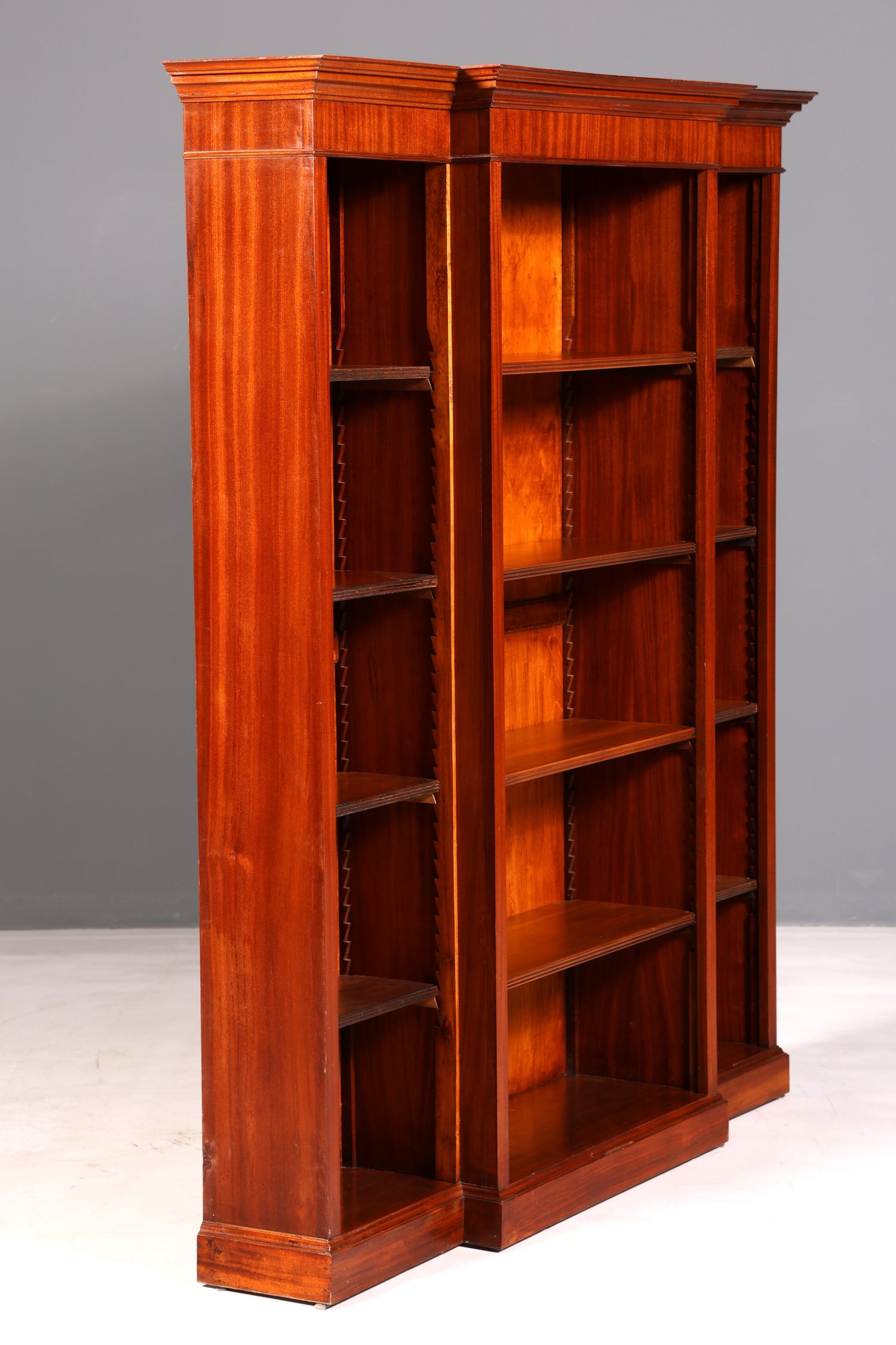 Prachtige XXL Engelse boekenkast Antieke kast Staande boekenkast Bookshelf boekopslag echt hout