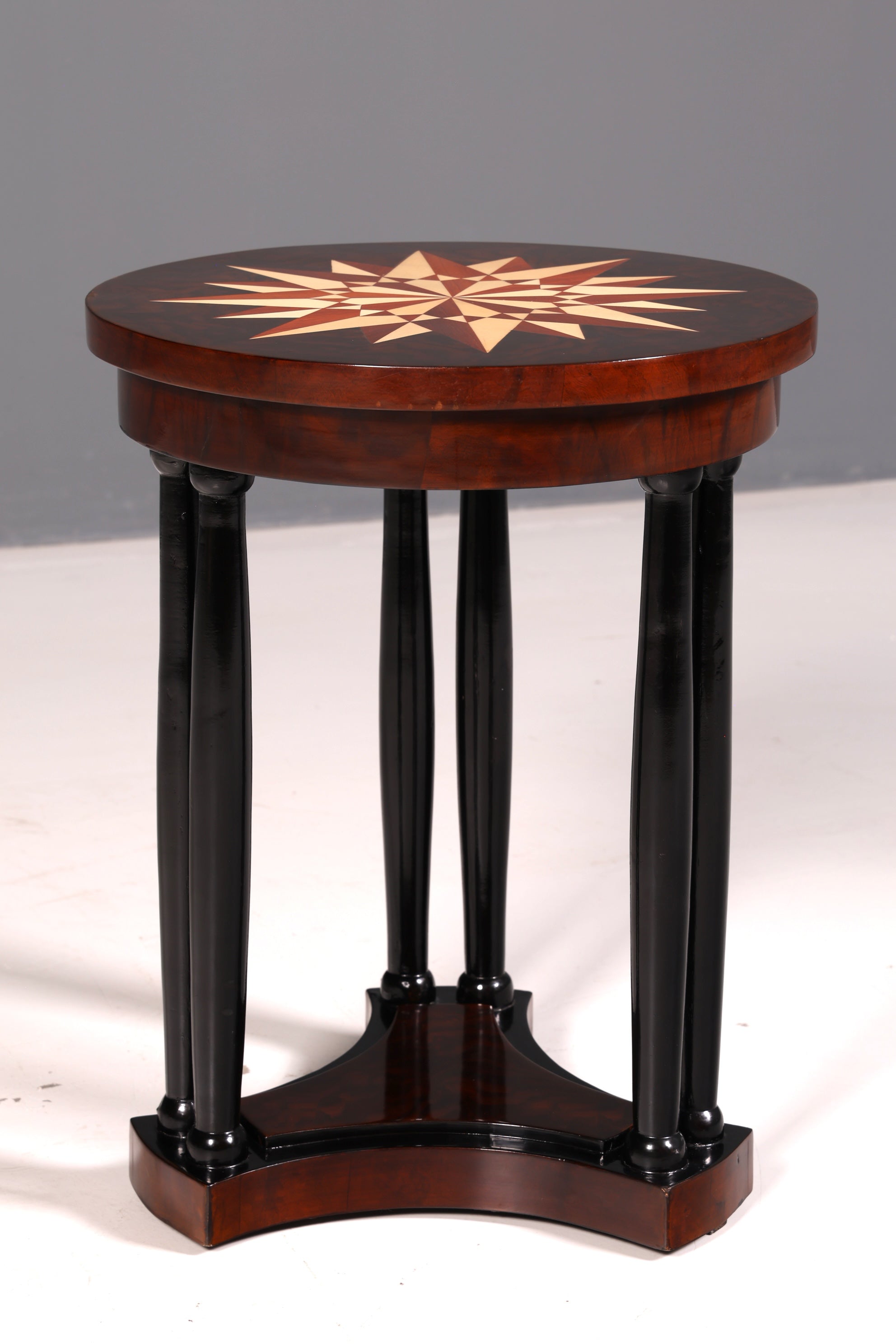 Wunderschöner Art Deco Stil Tisch Luxus Couchtisch Ablagetisch Beistelltisch Rund Echt Holz Vintage