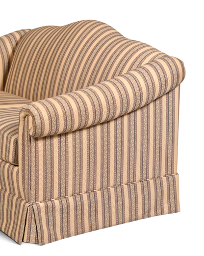 Hauptstadt Möblerei Drexel Heritage 2-Sitzer Sofa mit klassischem beigem Streifenmuster und abgerundeten Armlehnen