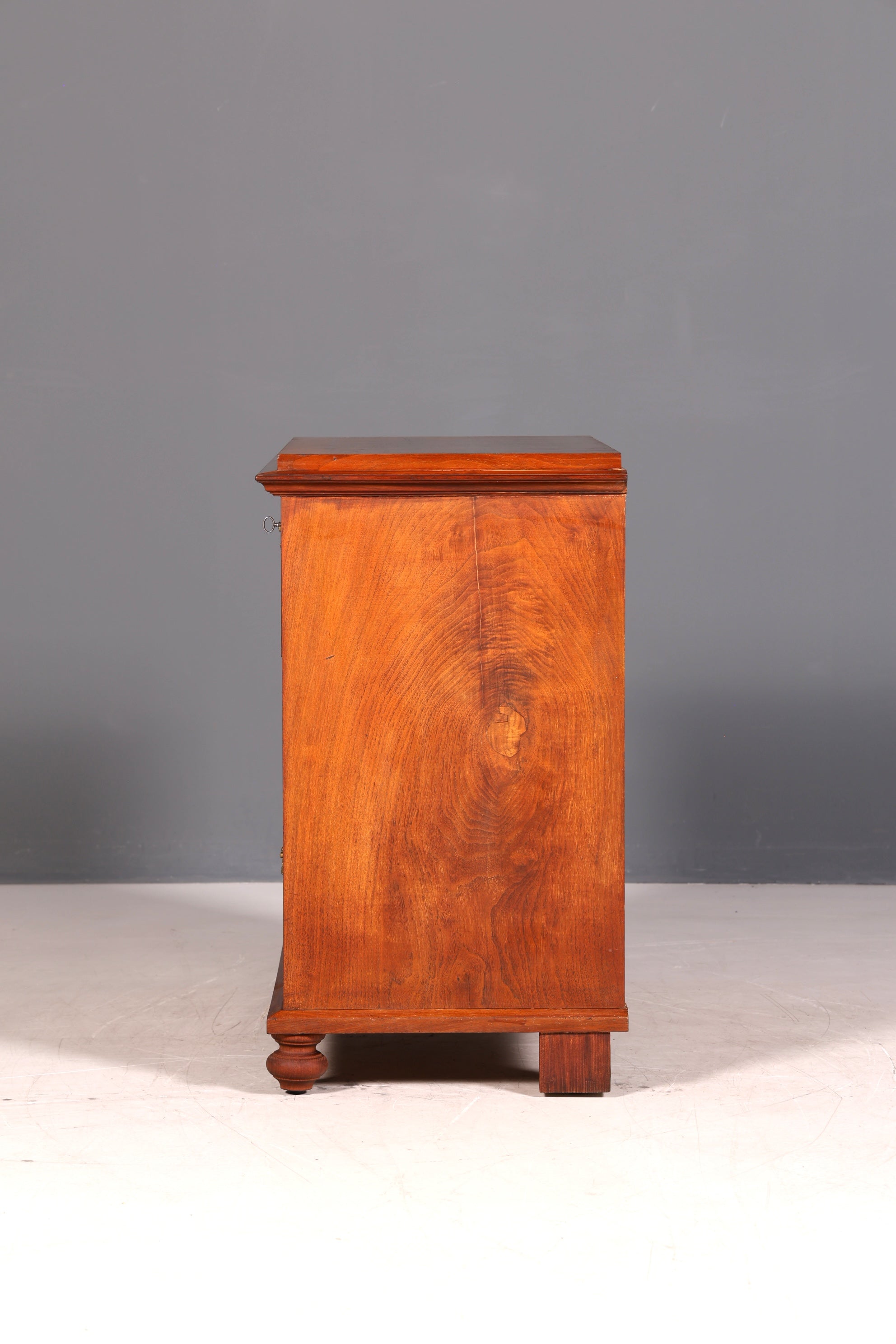 Elegante Gründerzeit Kommode Jugendstil Sideboard Antik Schubladenkommode Wäschekommode