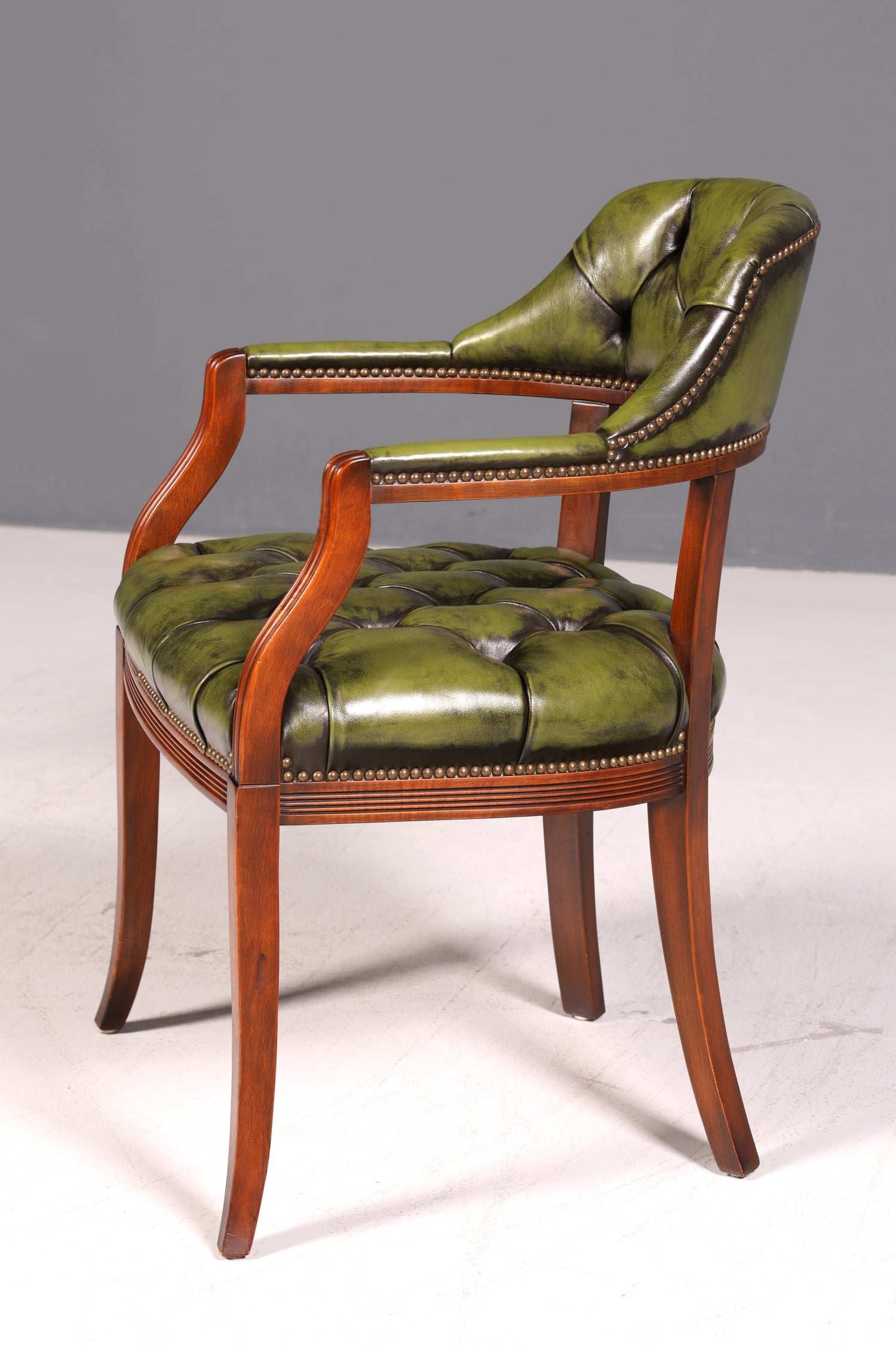 Stilvoller Chesterfield Stuhl Englischer Armlehnstuhl Echt Leder Bürostuhl Sekretär Antik Vintage