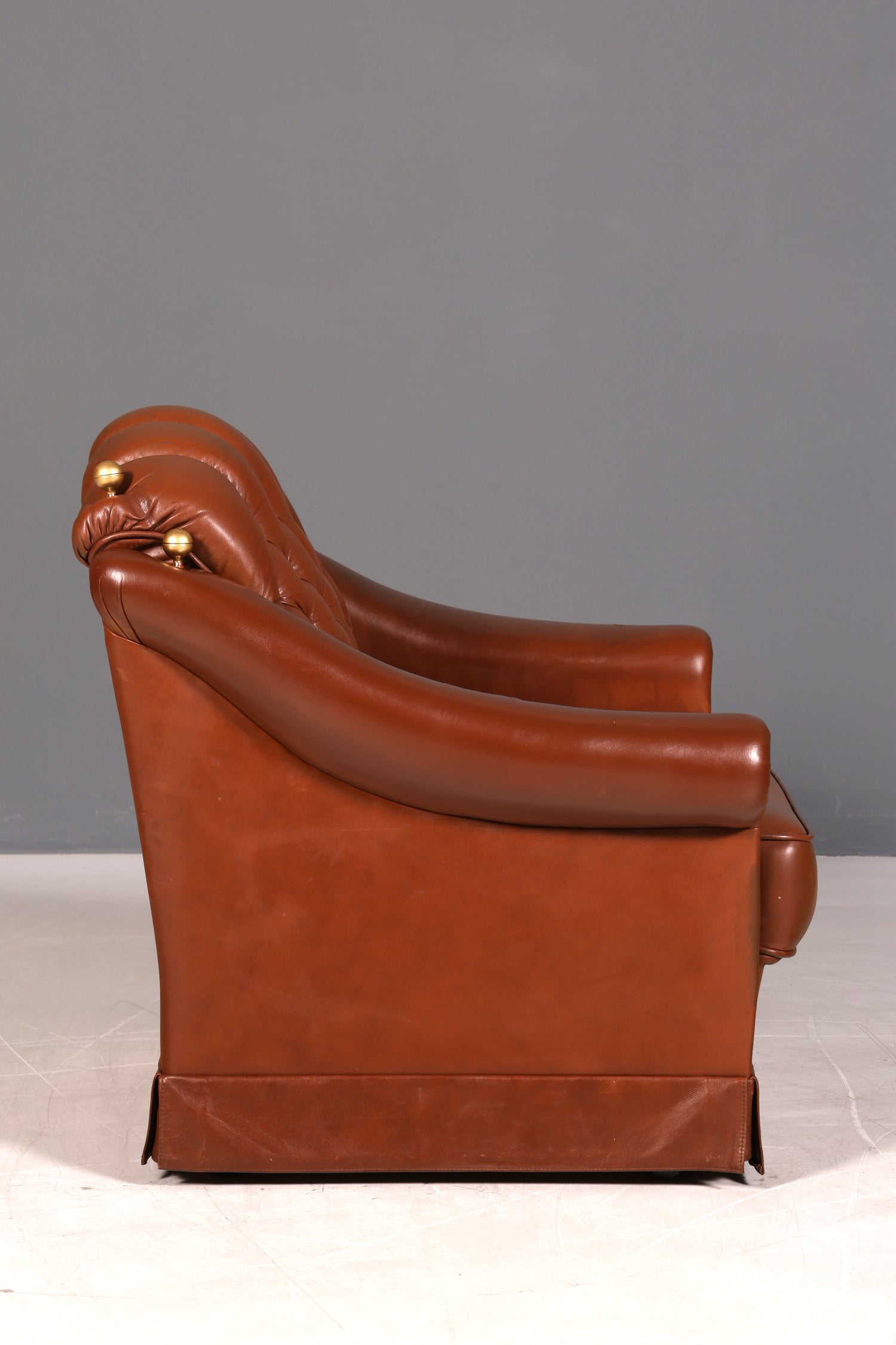 Stilvoller Original Chesterfield Sessel Englischer Armlehnsessel Englisch Herrensessel 1 von 2