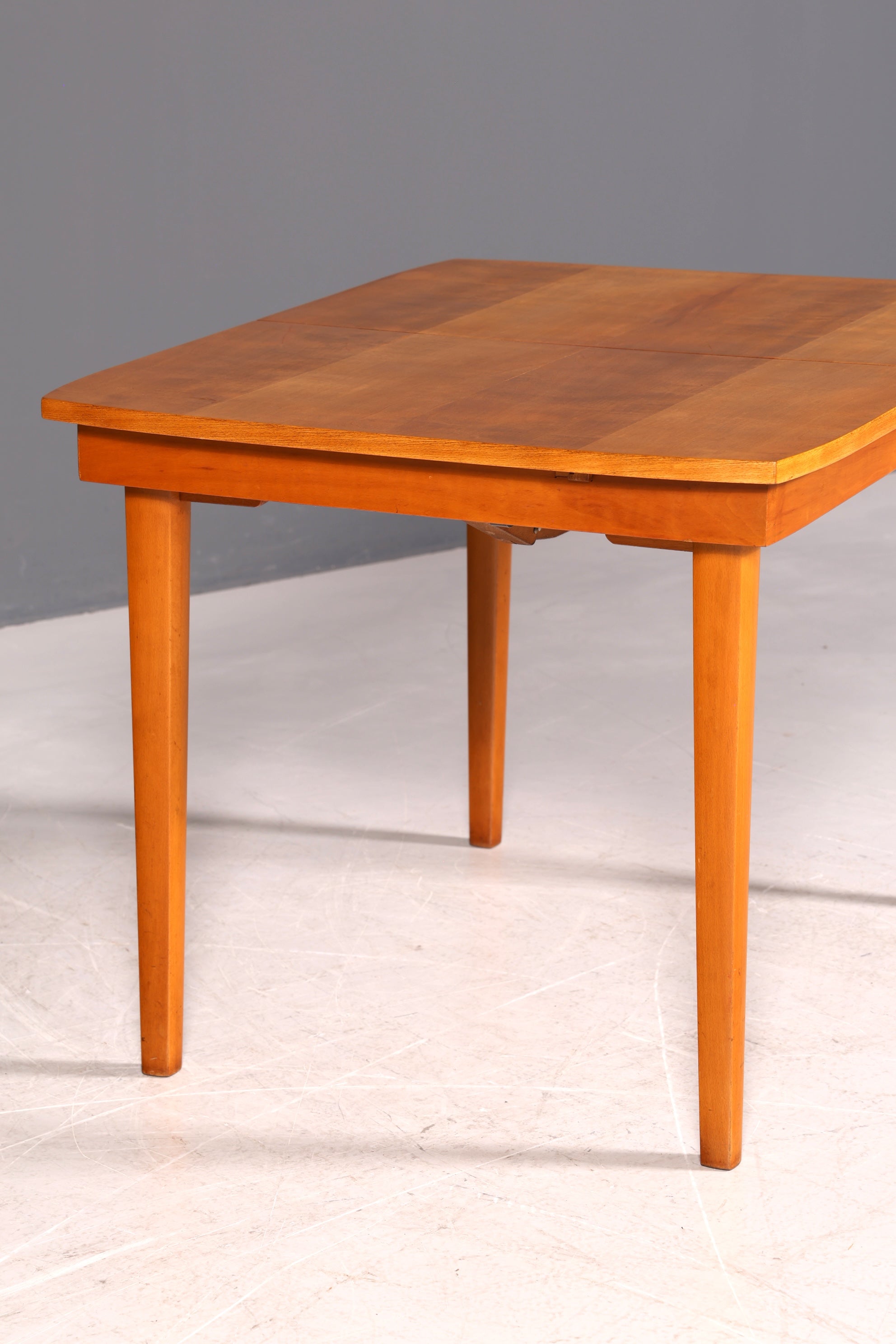 G032 Finish cm, Schlichter Mid Century Esstisch ausziehbarer Vintage Tisch Retro Küchentisch