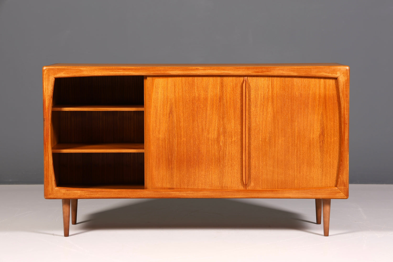 Edles Original Dyrlund Sideboard Mid Century Schrank Danish Design Teak Holz TV Schrank 60s Buffet