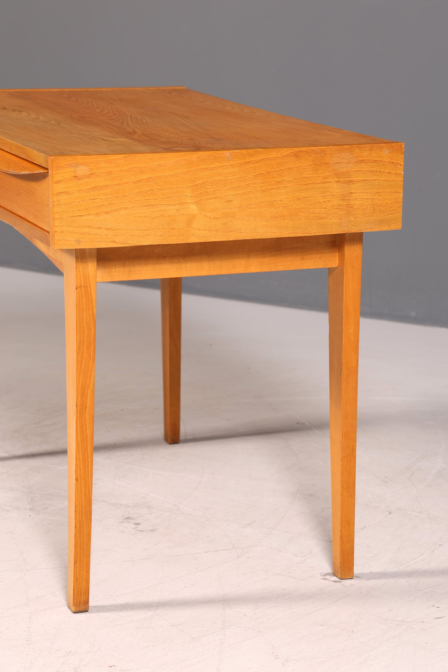 Eleganter Hellerau Schreibtisch Mid Century Modell 602 Franz Ehrlich Bürotisch Design Desk