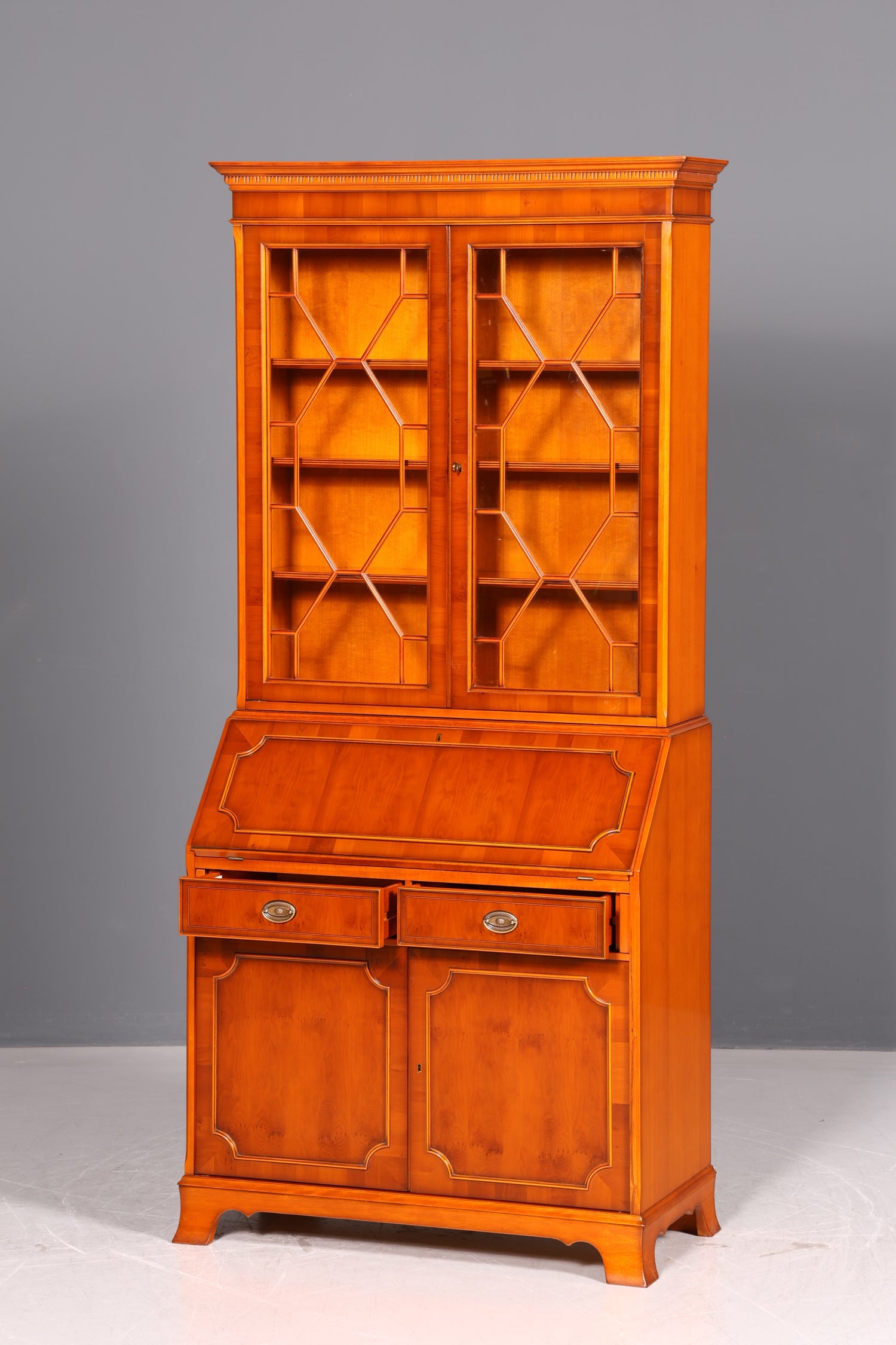 Stilvoller Original Heldense Englischer Aufsatzsekretär Eibe 60s Vitrine Schrank Büro Schreibmöbel UK