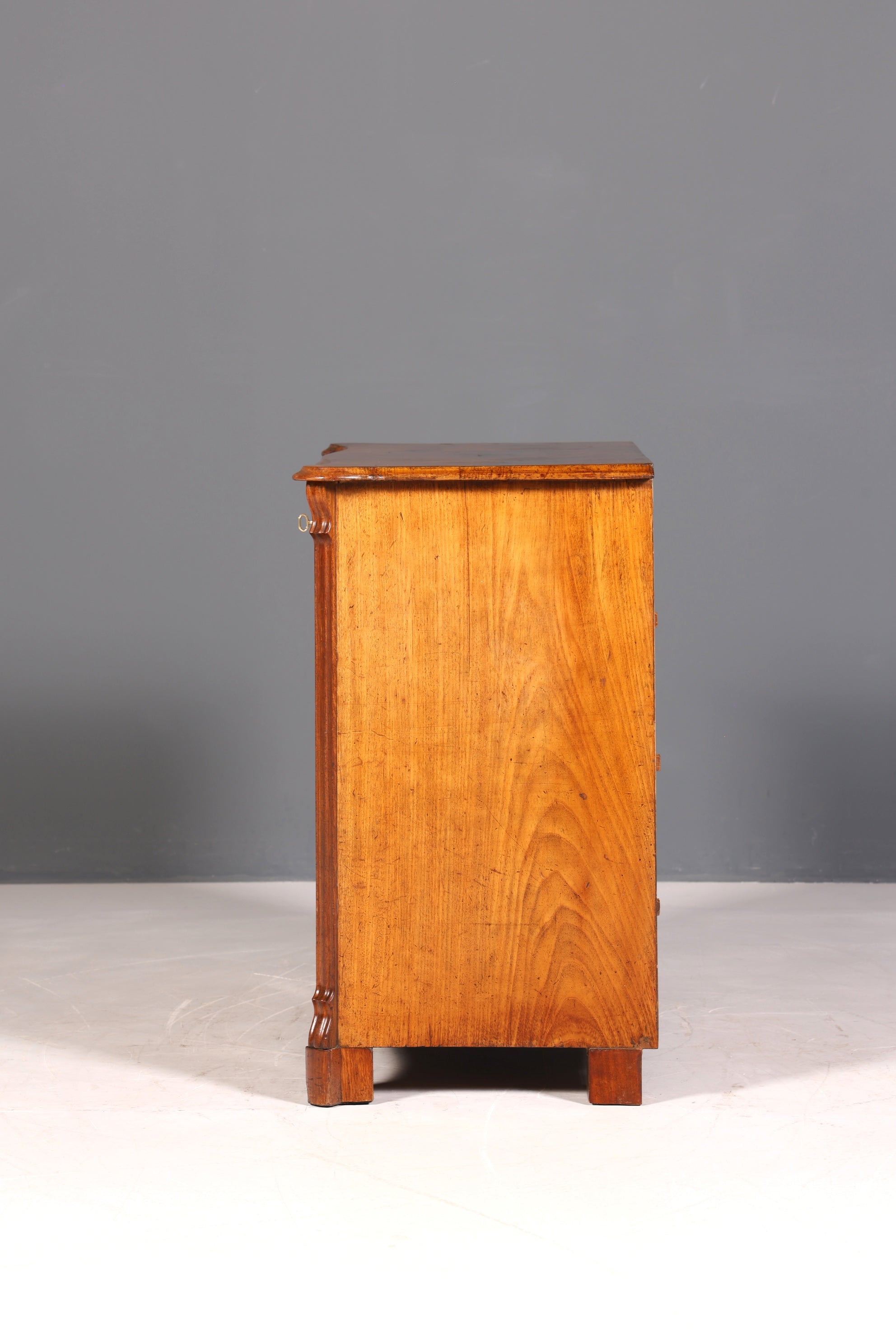 Stilvolle Louis Philippe Kommode Nussbaum Gründerzeit Schubladenkommode um 1890