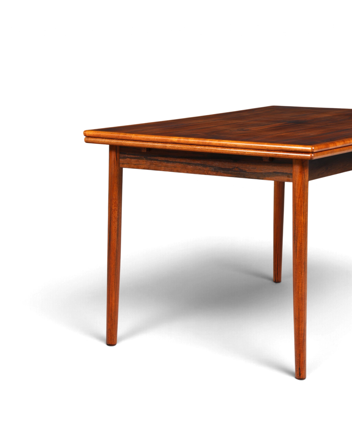 Hauptstadt Möblerei Mid Century Esstisch aus Echtholz mit ausziehbarer Platte im klassischen dänischen Design