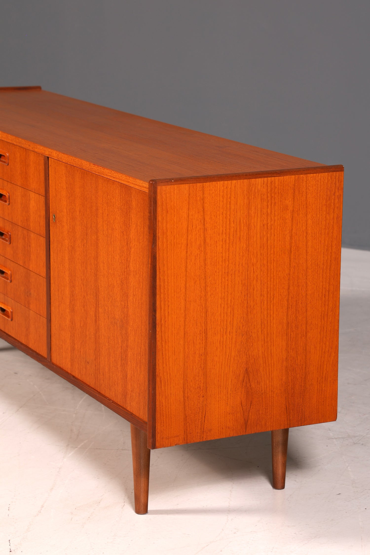 G613 Finish cm Wunderschönes Mid Century Sideboard Vintage TV Kommode 60s Schrank (Kopie)