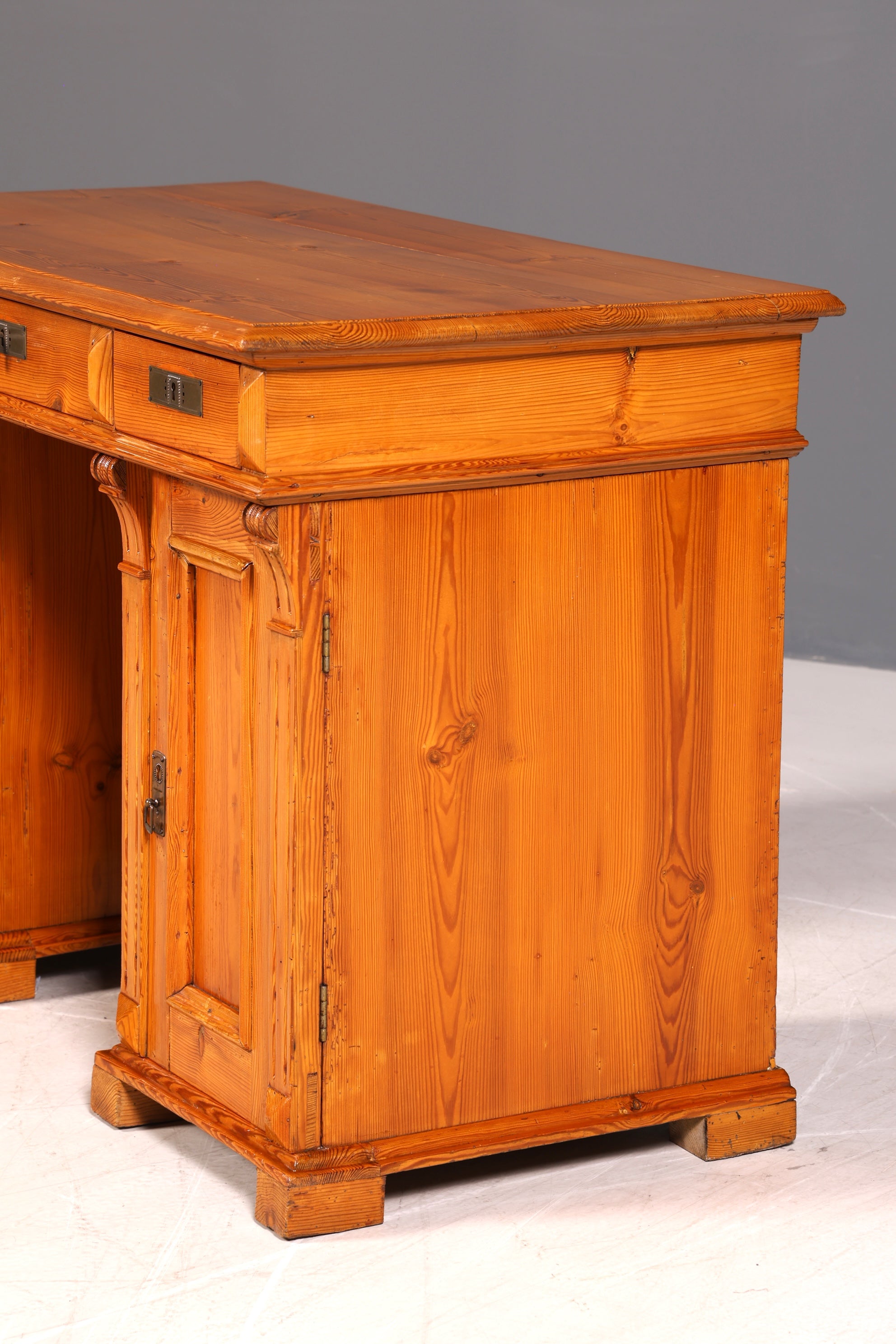 Wunderschöner Gründerzeit Schreibtisch Bürotisch Antik Massivholz Weichholz Arbeitstisch um 1880
