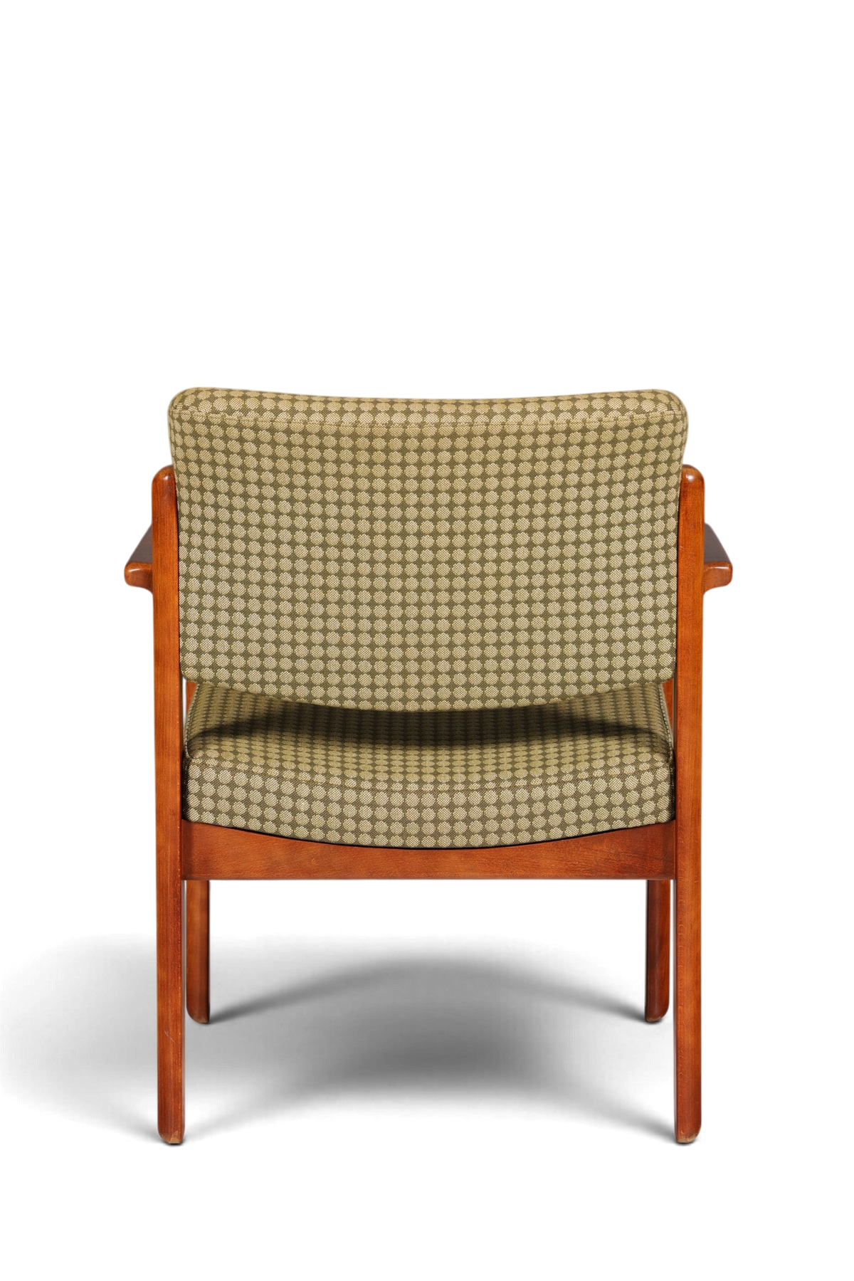 Hauptstadt Möblerei Mid Century Armlehnstuhl aus Holz mit gemustertem Stoffbezug in Rückansicht