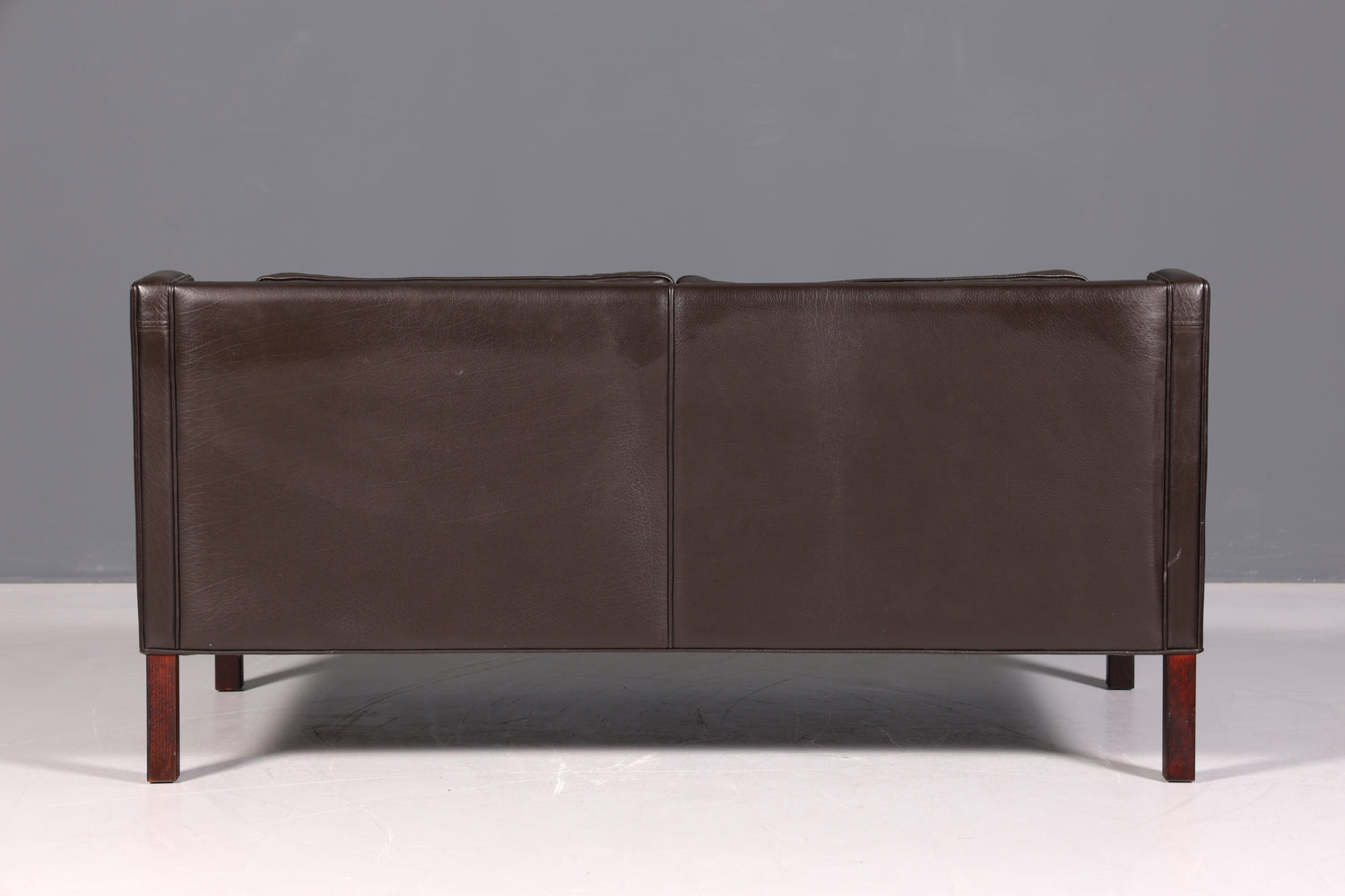 Wunderschönes Designer Børge Mogensen Sofa 2 Sitzer echt Leder Couch Modell 2213 Made in Denmark Canapé