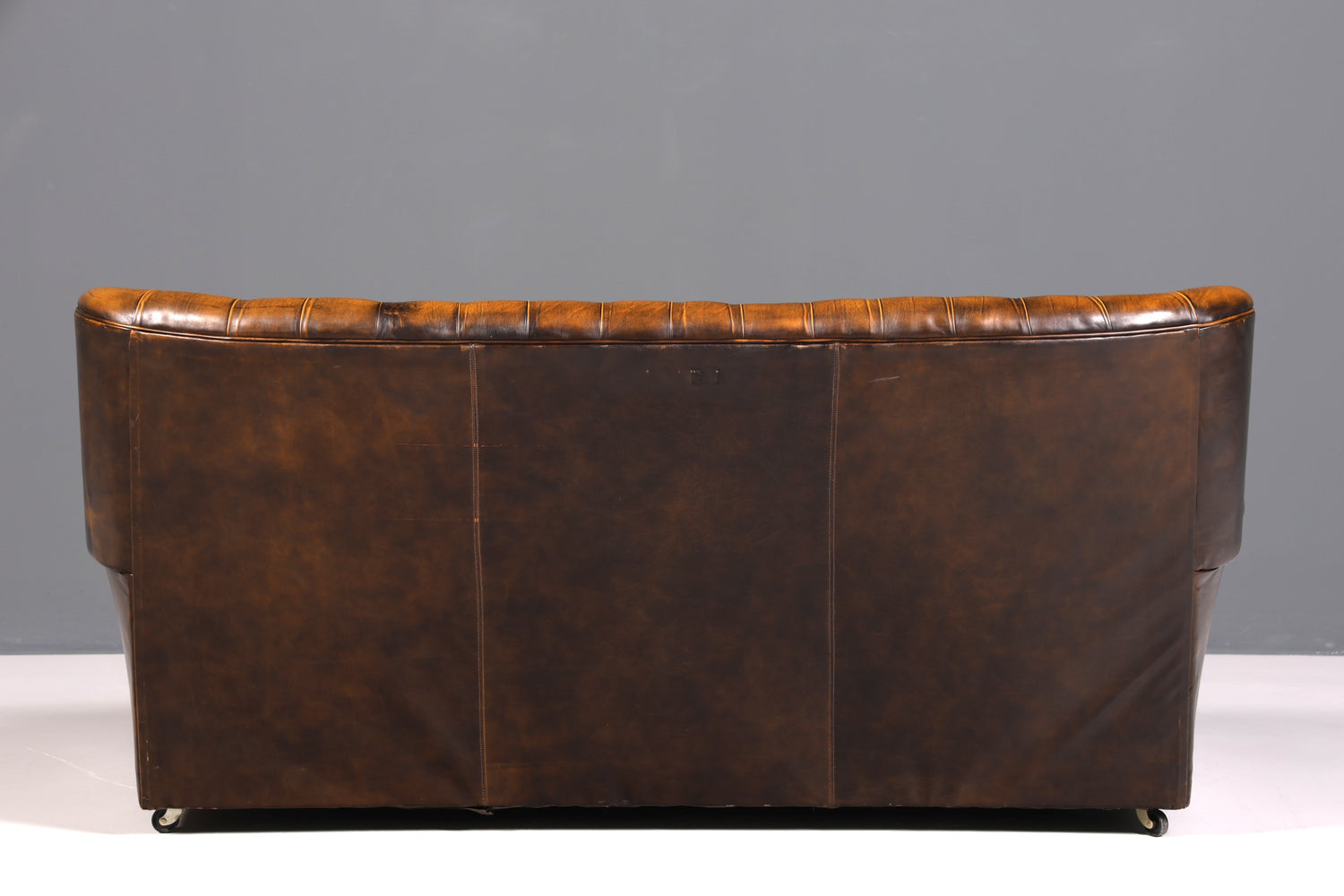 Stilvolles Original Chesterfield Sofa 3-Sitzer Couch England Polstersofa