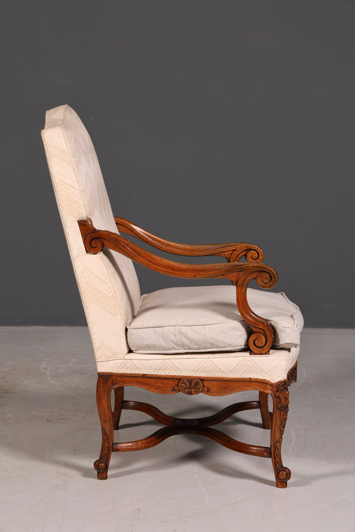 Edere Louis-Philippe-armleunstoel uit de Gründerzeit, antieke stoel, secretairestoel, gestoffeerde fauteuil, 2 van 2