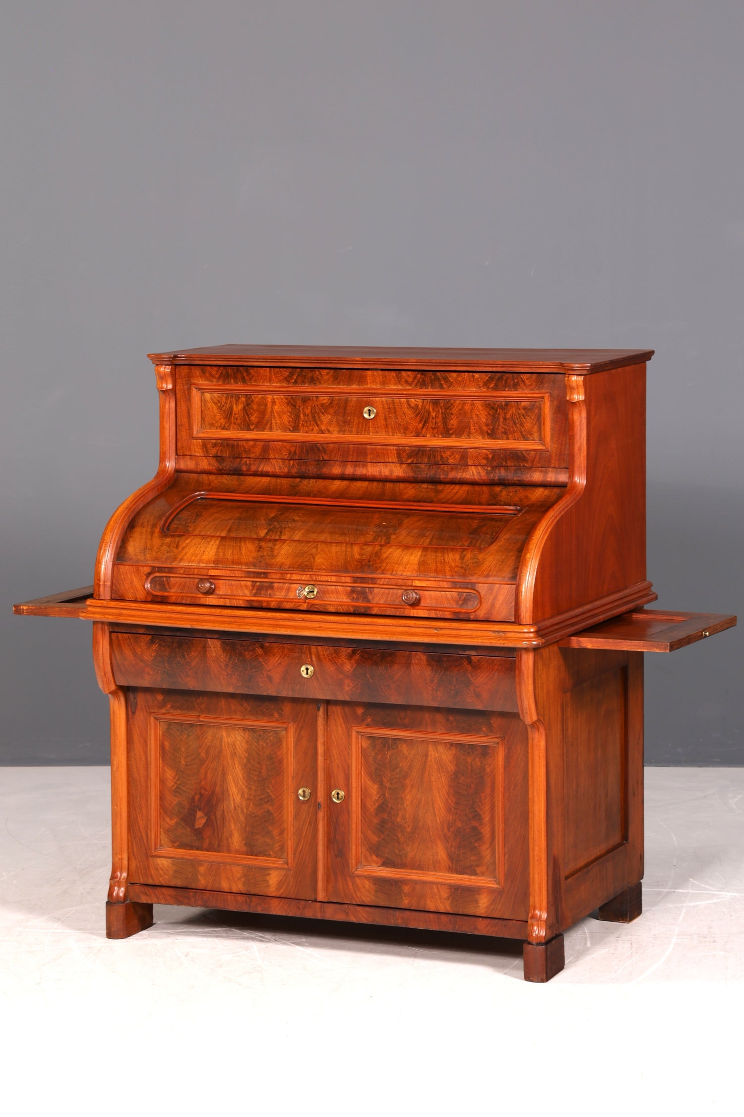 G272 Finish cm Beeindruckender Louis Philippe Sekretär Antik Rollladen Sekretär Schreibtisch Nussbaum Aufsatzsekretär (Kopie)